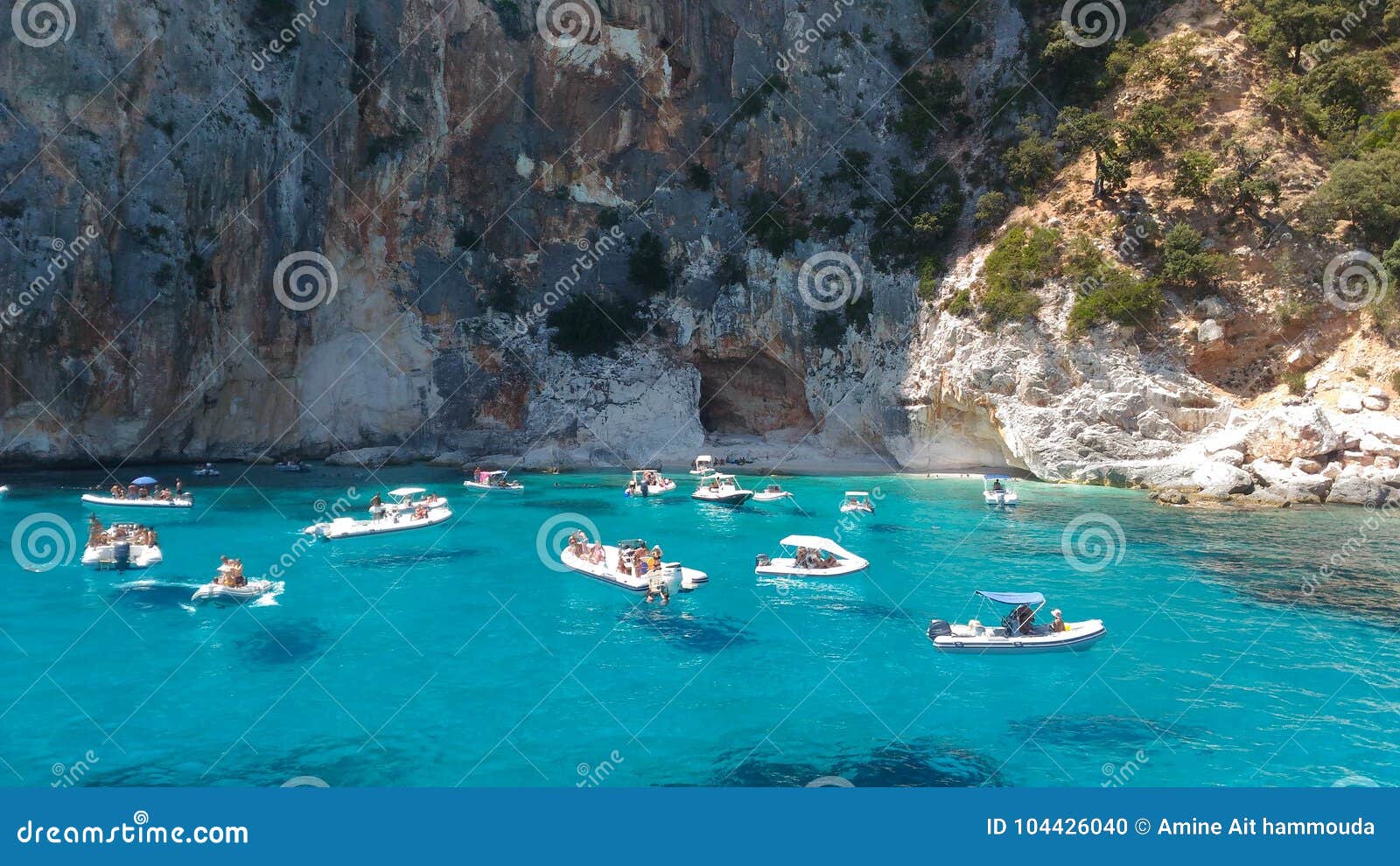 Sardegna редакционное изображение. изображение насчитывающей калла