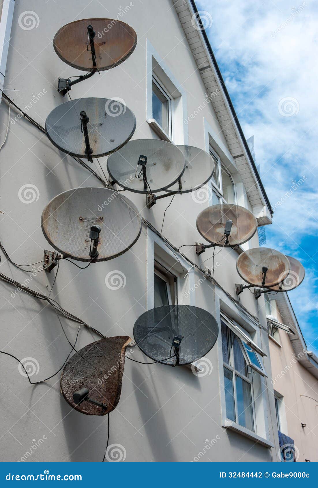 Satellite Dishes On Building Stock Photo Image Of Wireless Satellite satellite-dishes-on-building-stock-photo-image-of-wireless-satellite