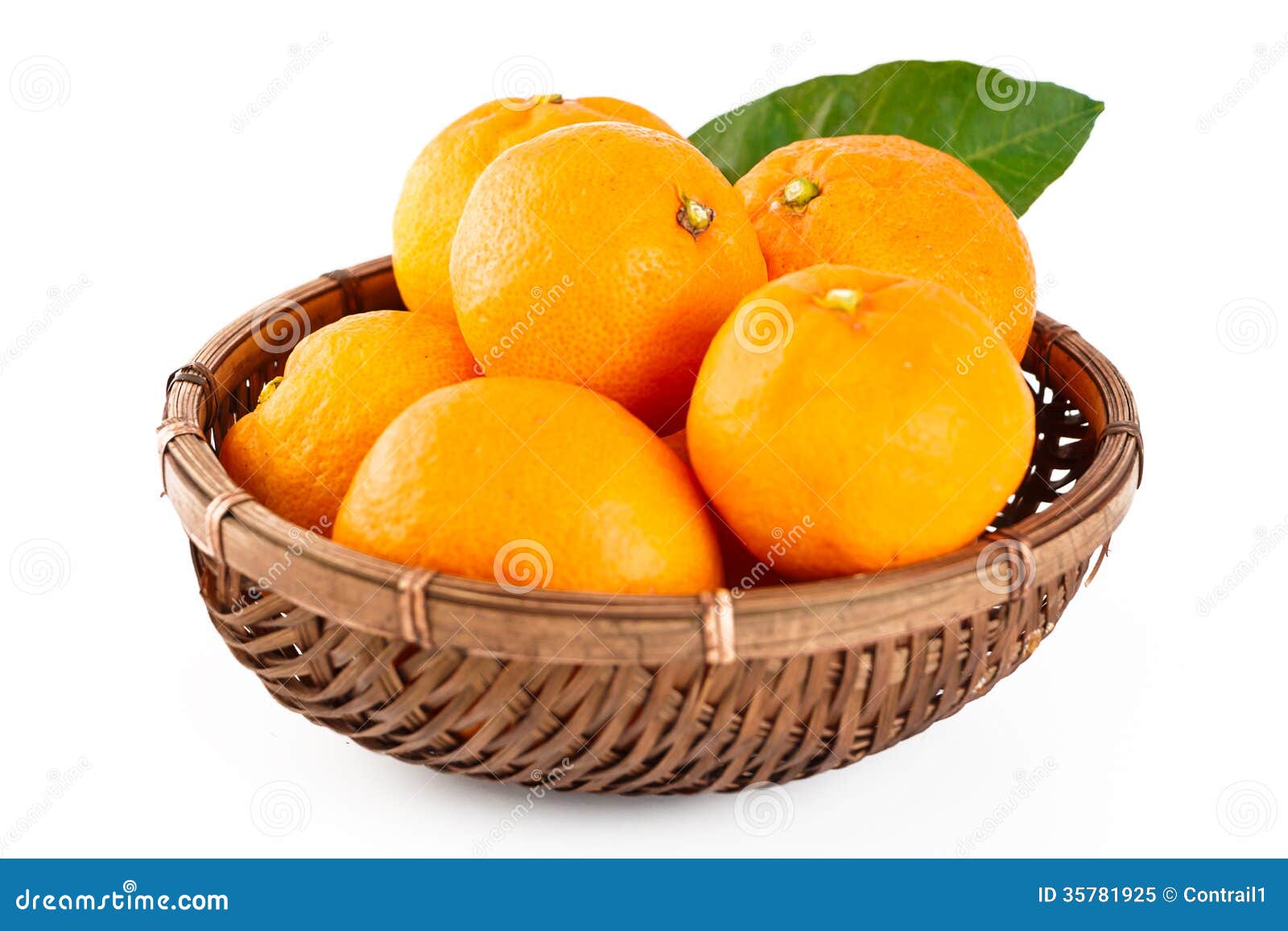 Satsuma stock image. Image of ingredient, yellow, leaf 35781925