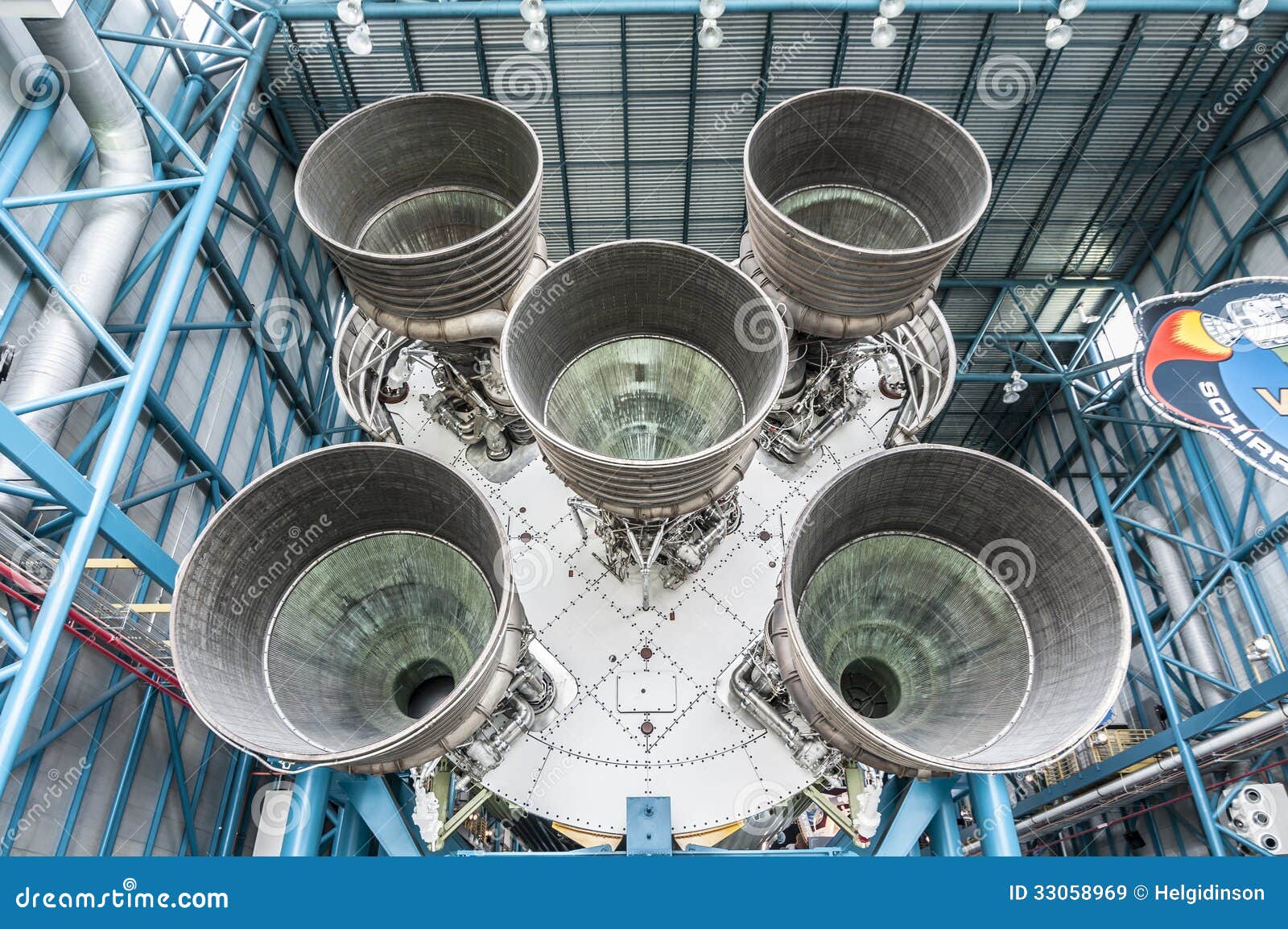 Saturn V Engine editorial stock image. Image of launch 33058969