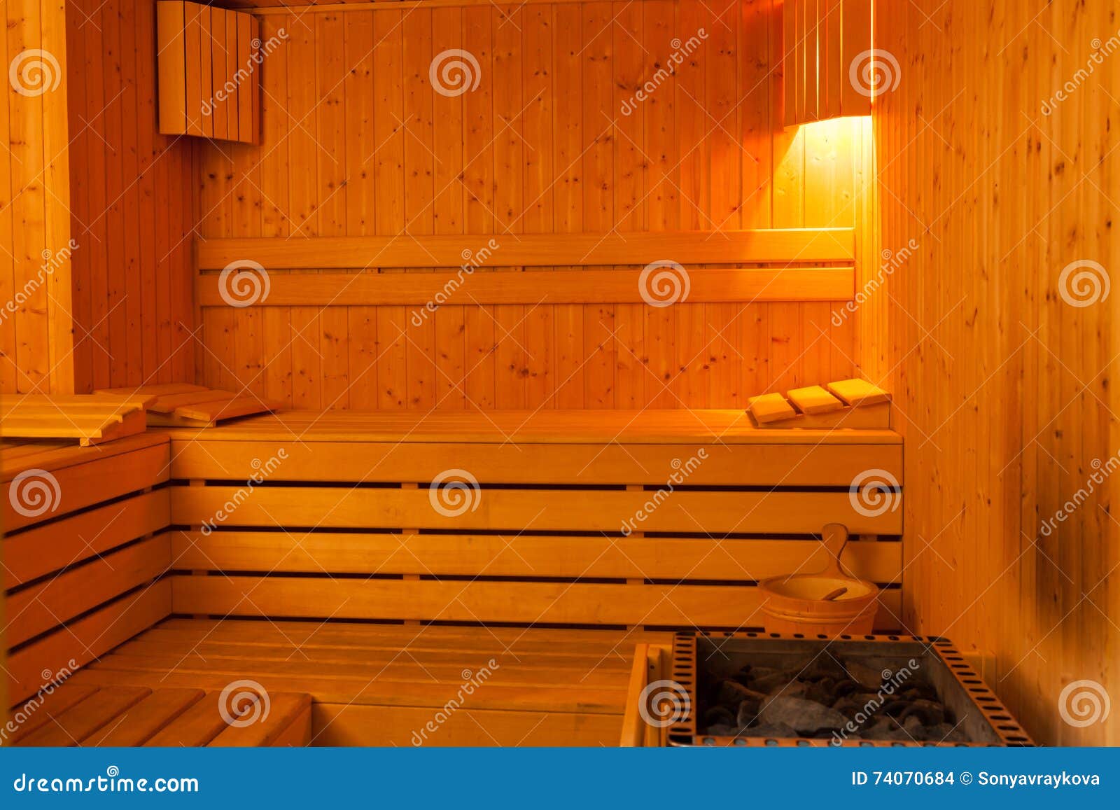 Sauna de la Finlande photo stock. Image du finlande, vapeur 74070684