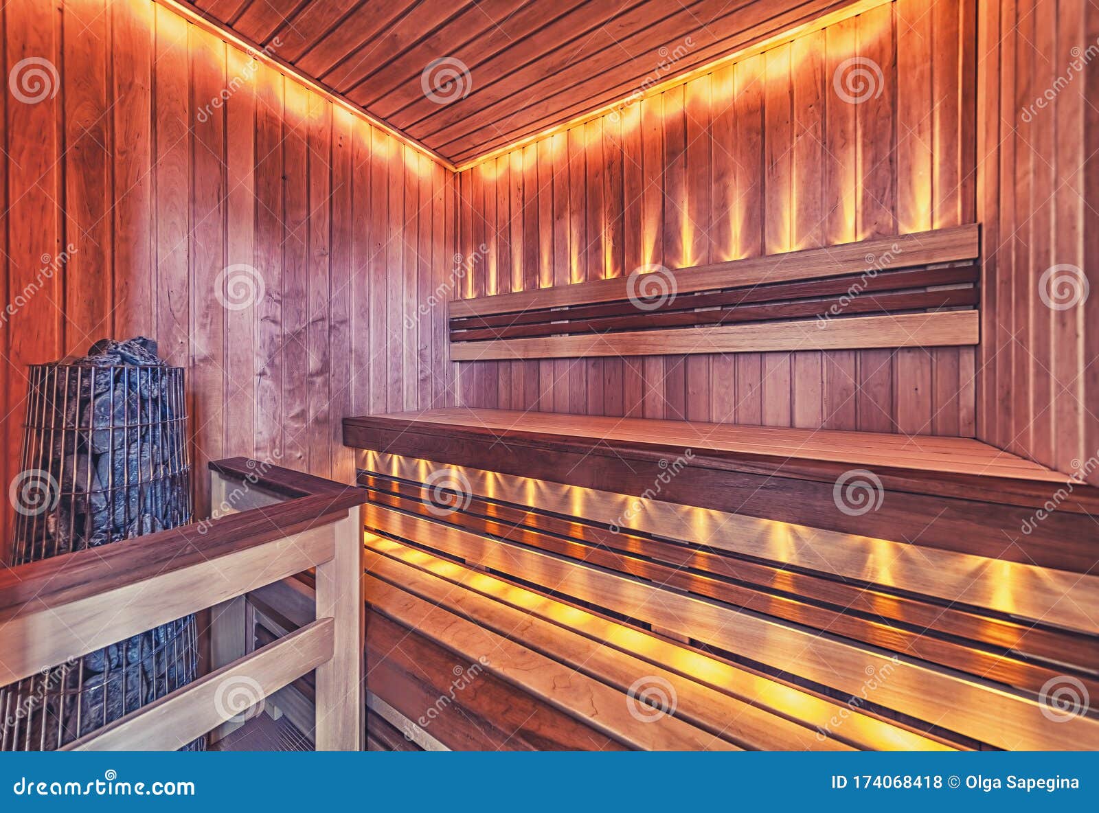 legaal Ophef hoesten Sauna Houten Warmtegeleider Binnenin Met Licht Stock Foto - Image of  comfortabel, ruimte: 174068418