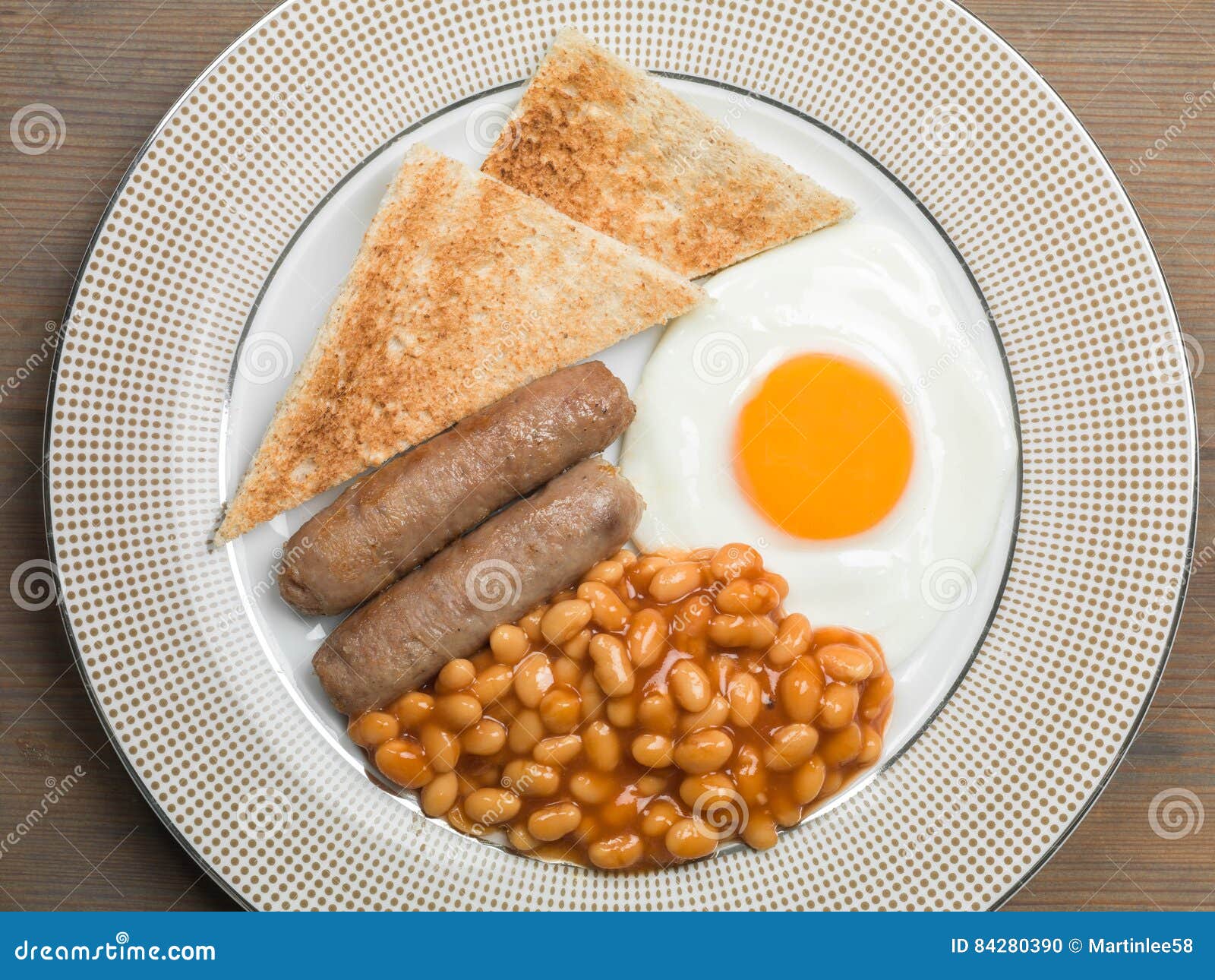 Sausage Egg and Baked Beans Cooked English Breakfast Stock Photo ...