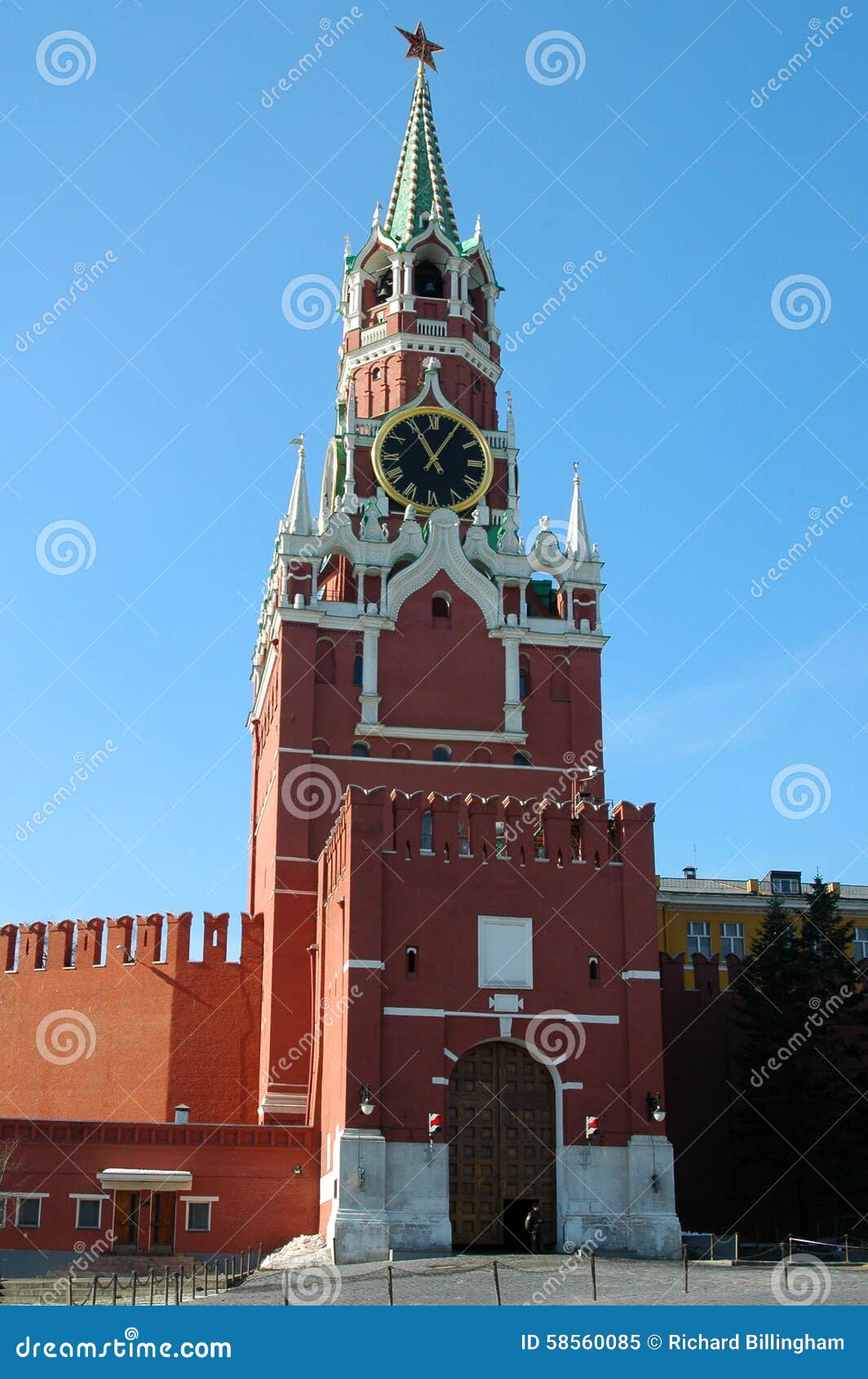 the saviours (spasskaya) tower, kremlin, moscow, russia