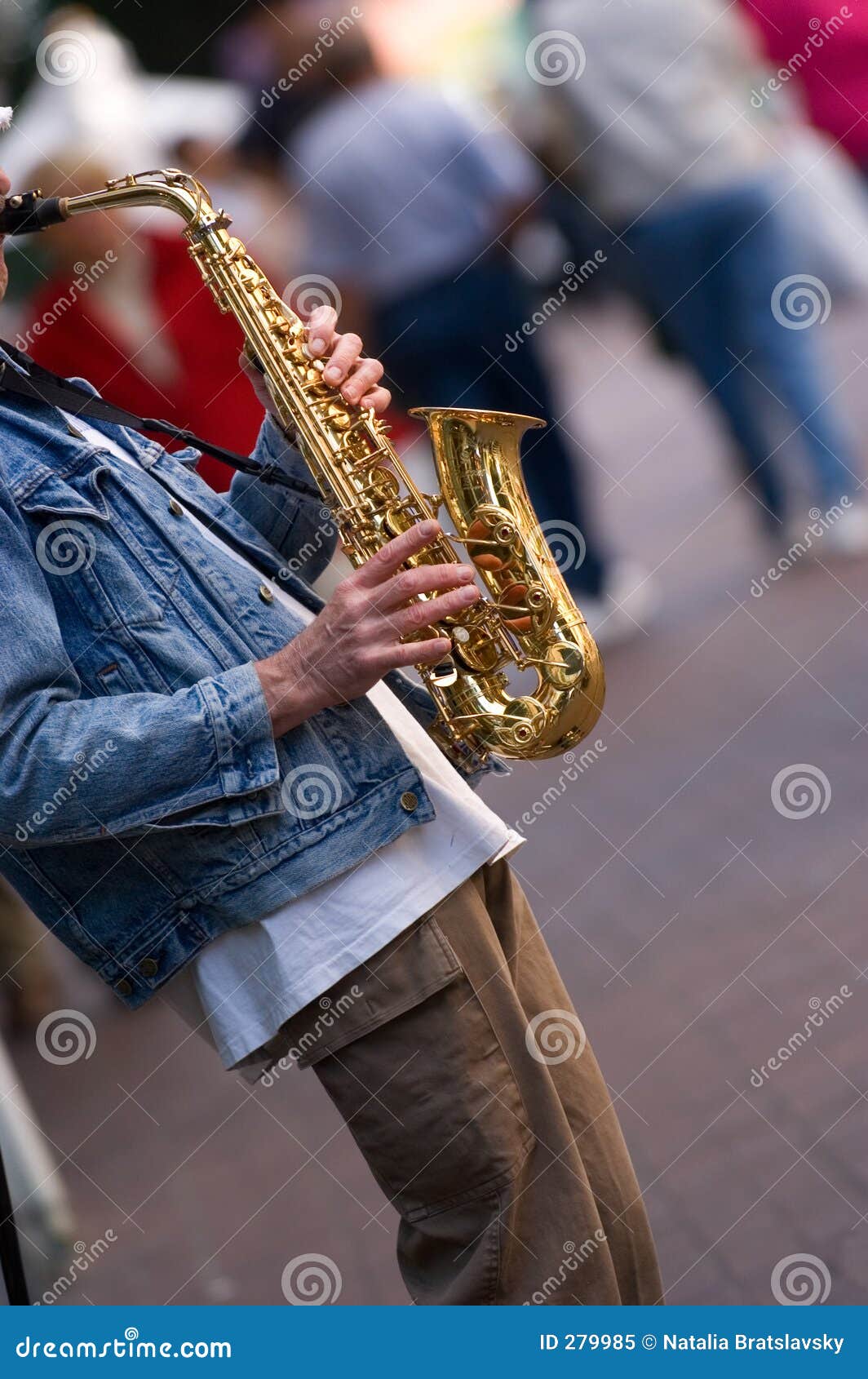 street sax player