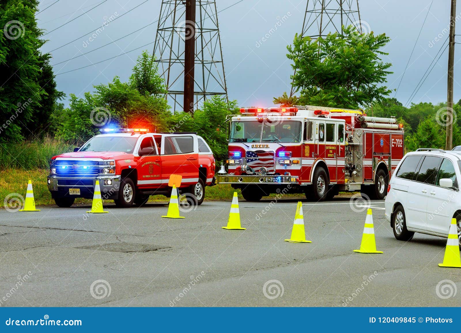 Sayreville NJ USA - Jujy 02, 2018: Replacing The Electric Pillar After ...