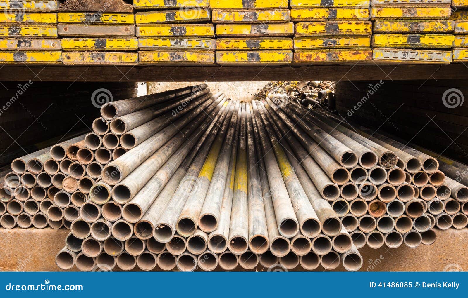 scaffolding poles and boards
