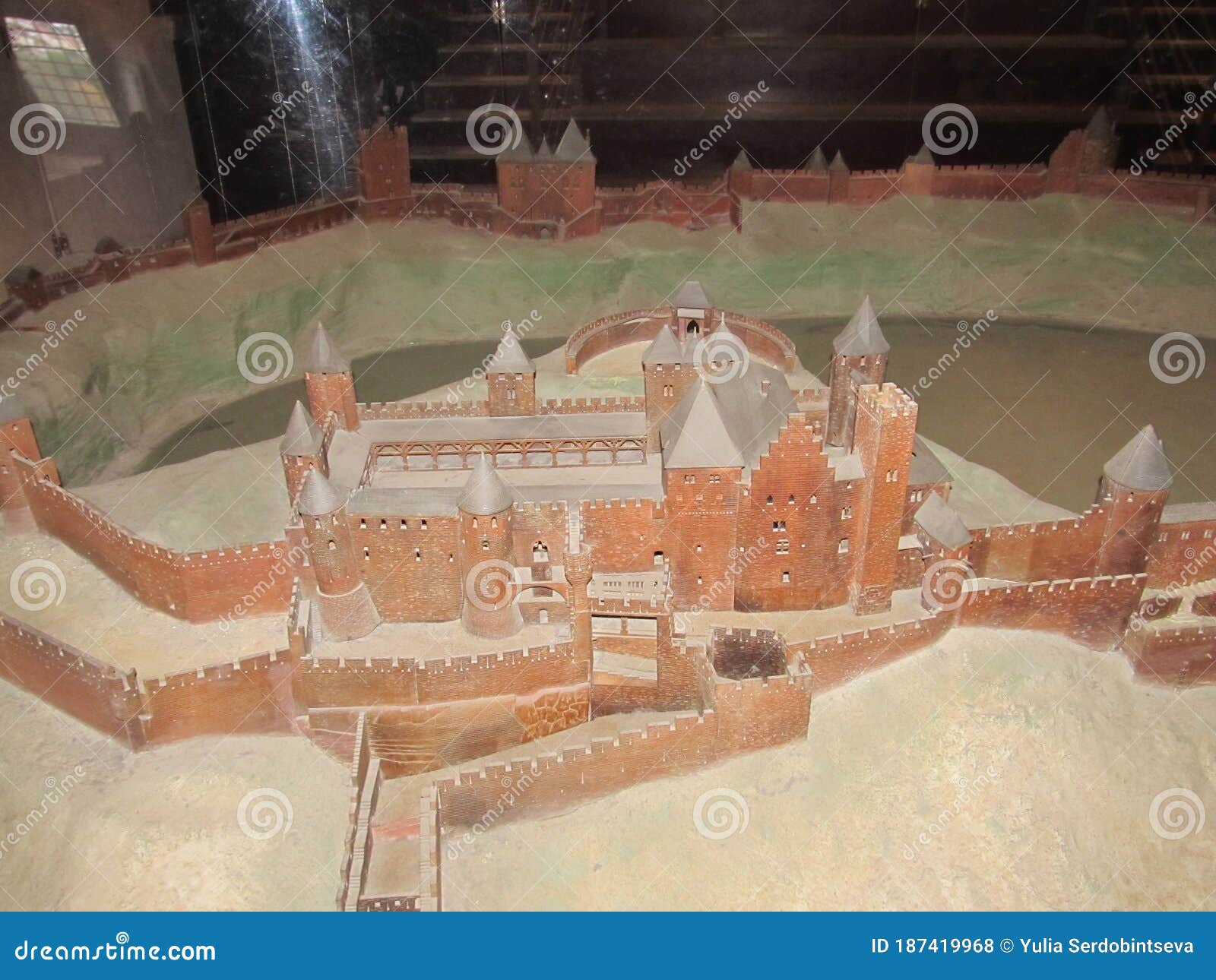: scale model of the cite de carcassonne. the model shows the complete medieval fortification with inner and outer walls