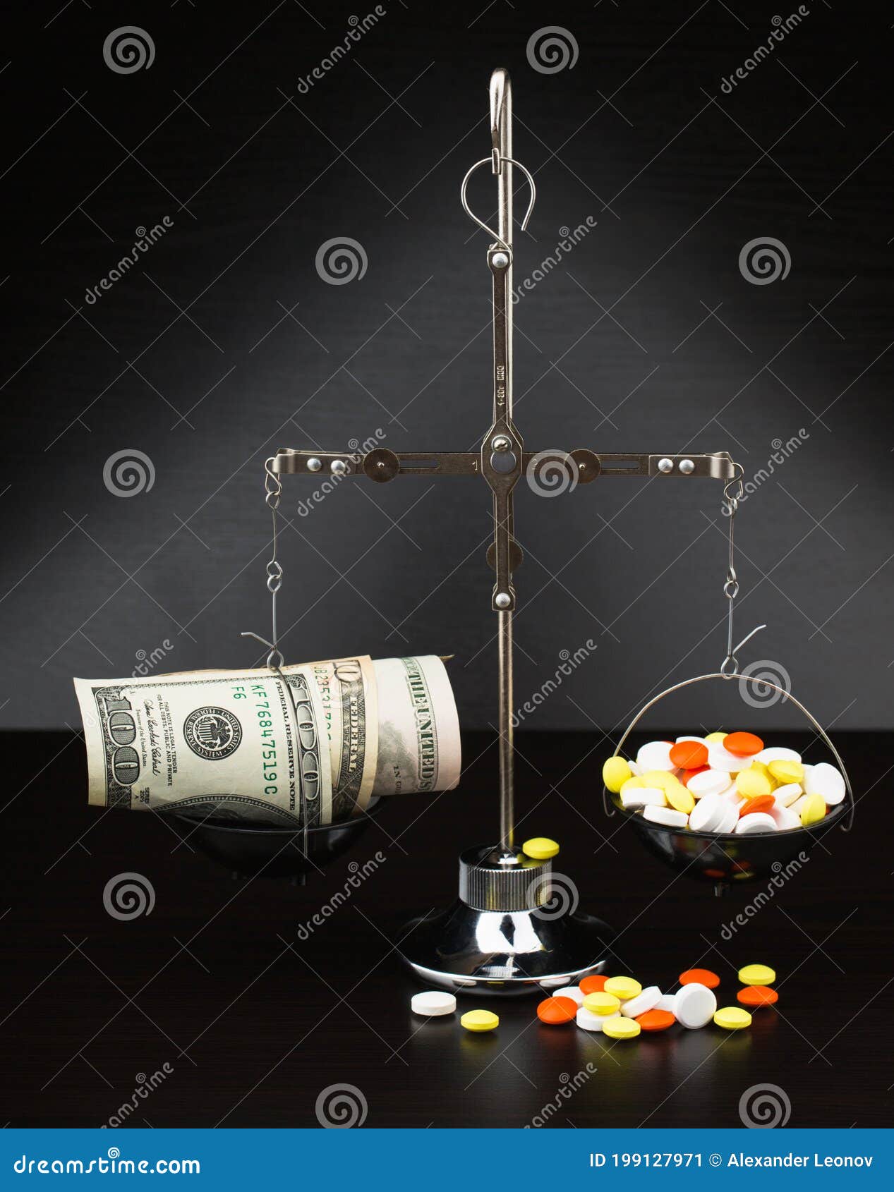 https://thumbs.dreamstime.com/z/scales-scales-money-lot-colored-pills-199127971.jpg