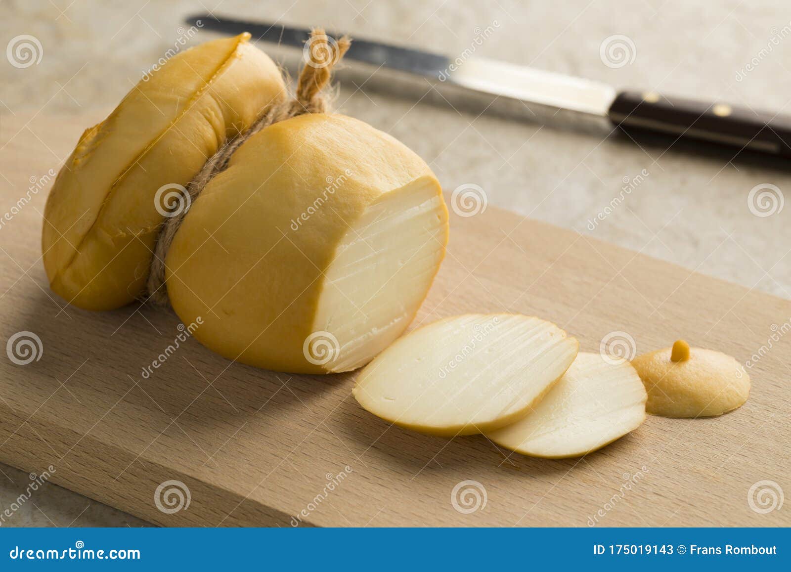 Scamorza Affumicata and Slices Stock Image - Image of cheese, artisanal:  175019143