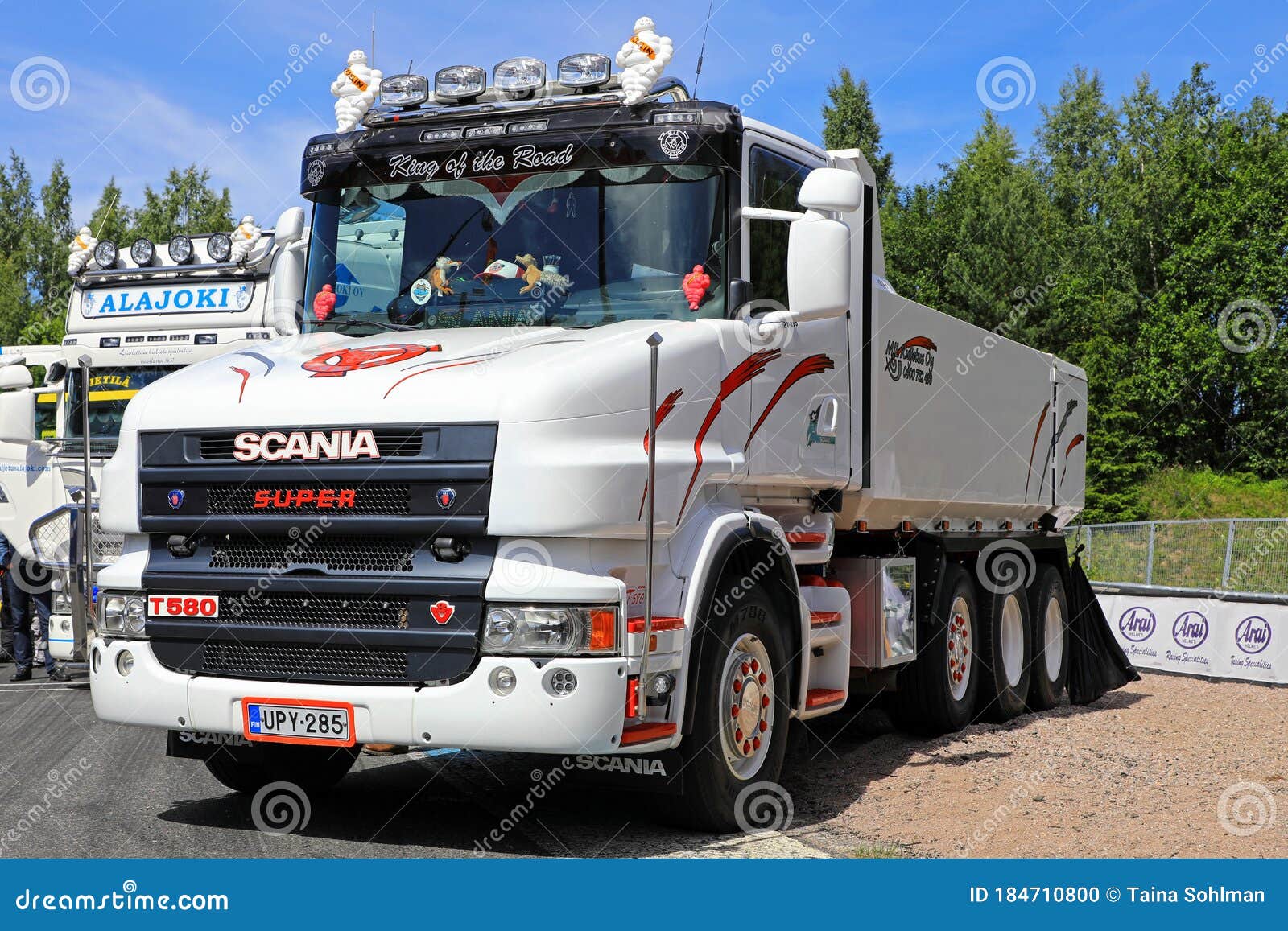 wijk boeket Omgekeerde Scania T580 Supertruck Op Display Redactionele Afbeelding - Image of  vertoning, modern: 184710800