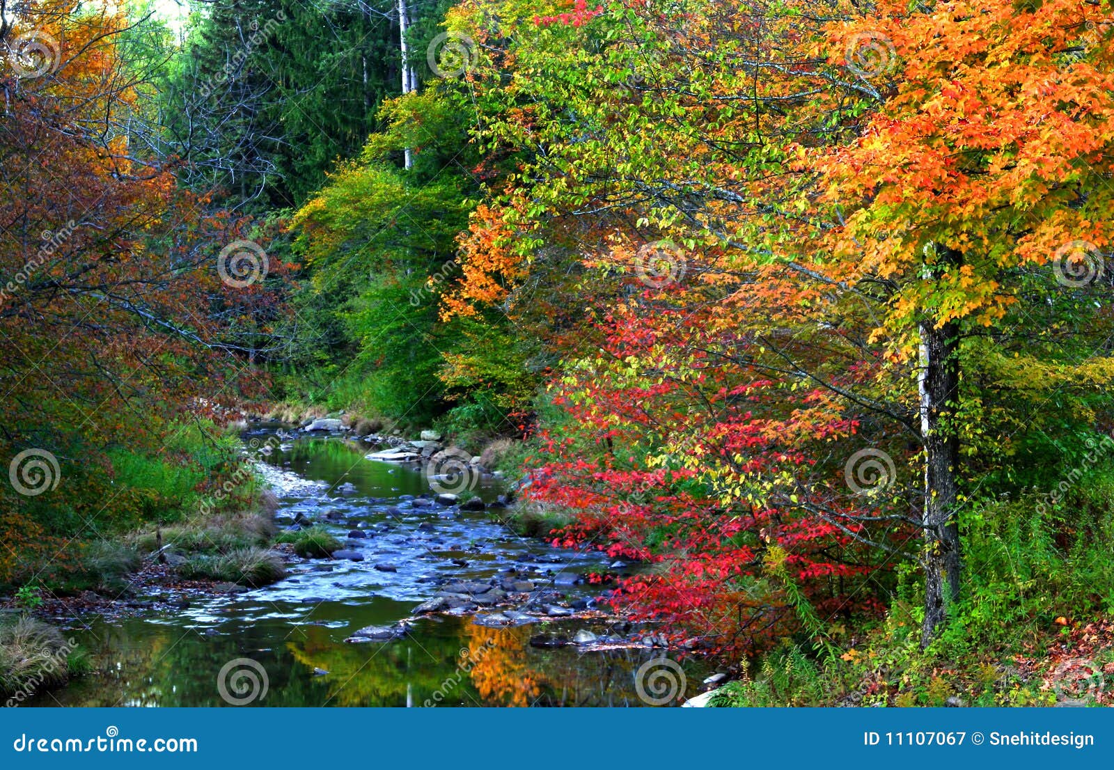 scenic autumn landscape in pennsylvania