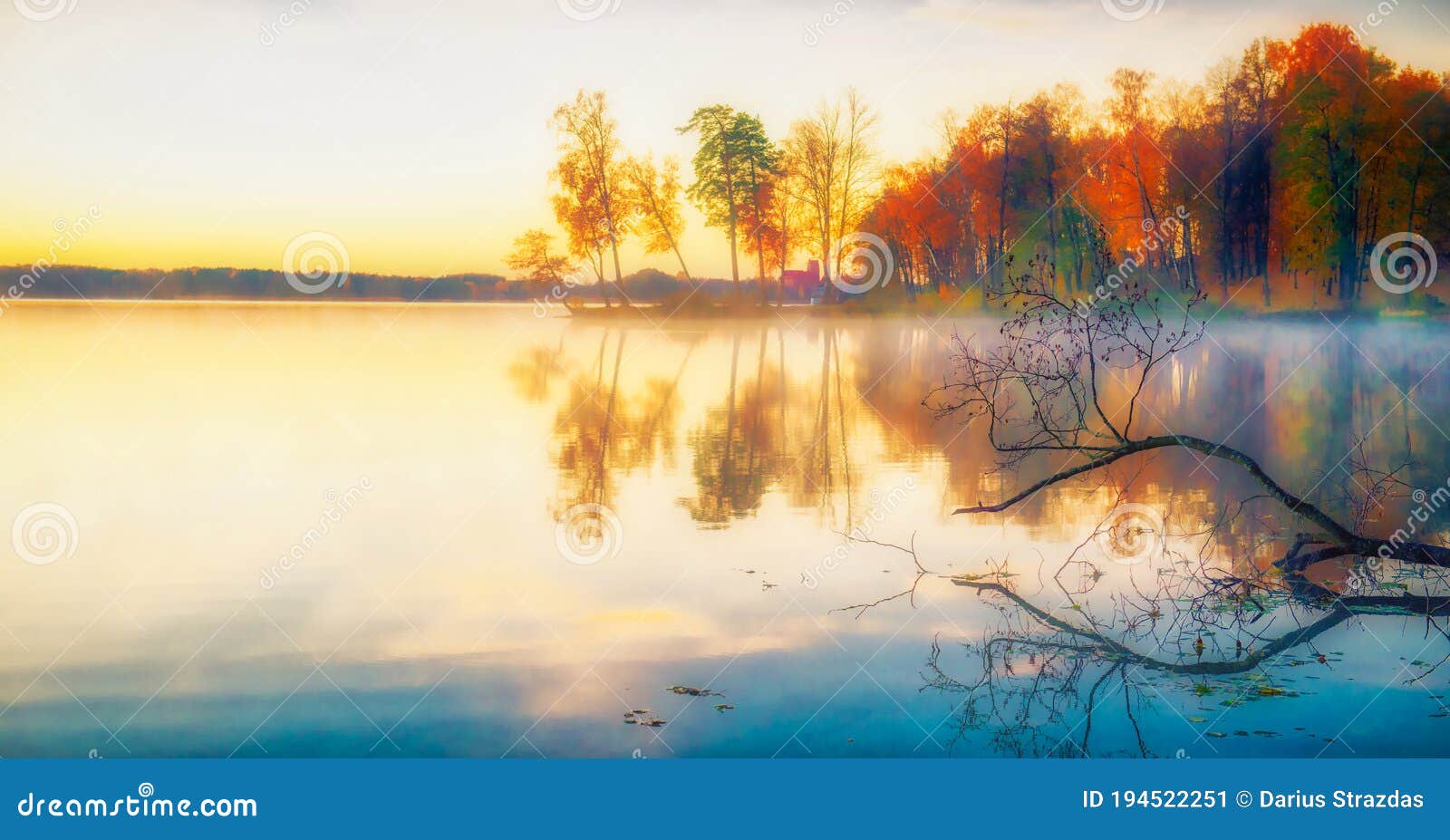 Scenic Beautiful Fall Autumn Lake Landscape Scenery at Sundown Stock Image  - Image of autumn, october: 194522251