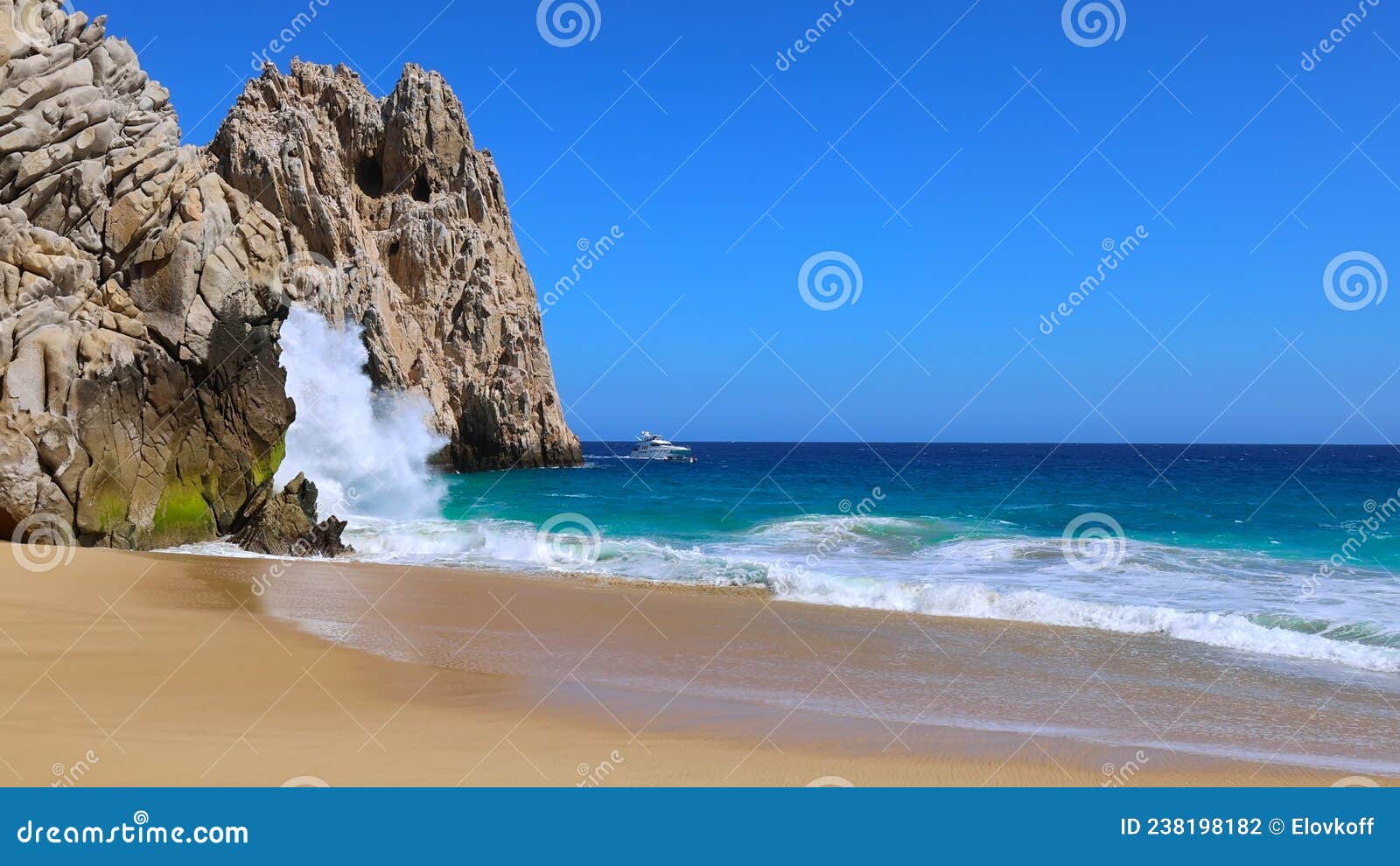 scenic travel destination playa del divorcio, divorce beach located near scenic arch of cabo san lucas