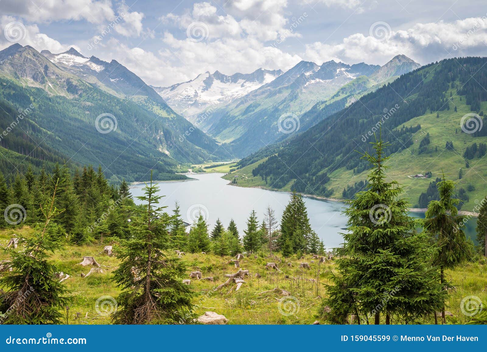 Utålelig bånd Manga Lake and Snowcapped Mountain in Hohe Tauern National Park, Austria Stock  Image - Image of landscape, valley: 159045599