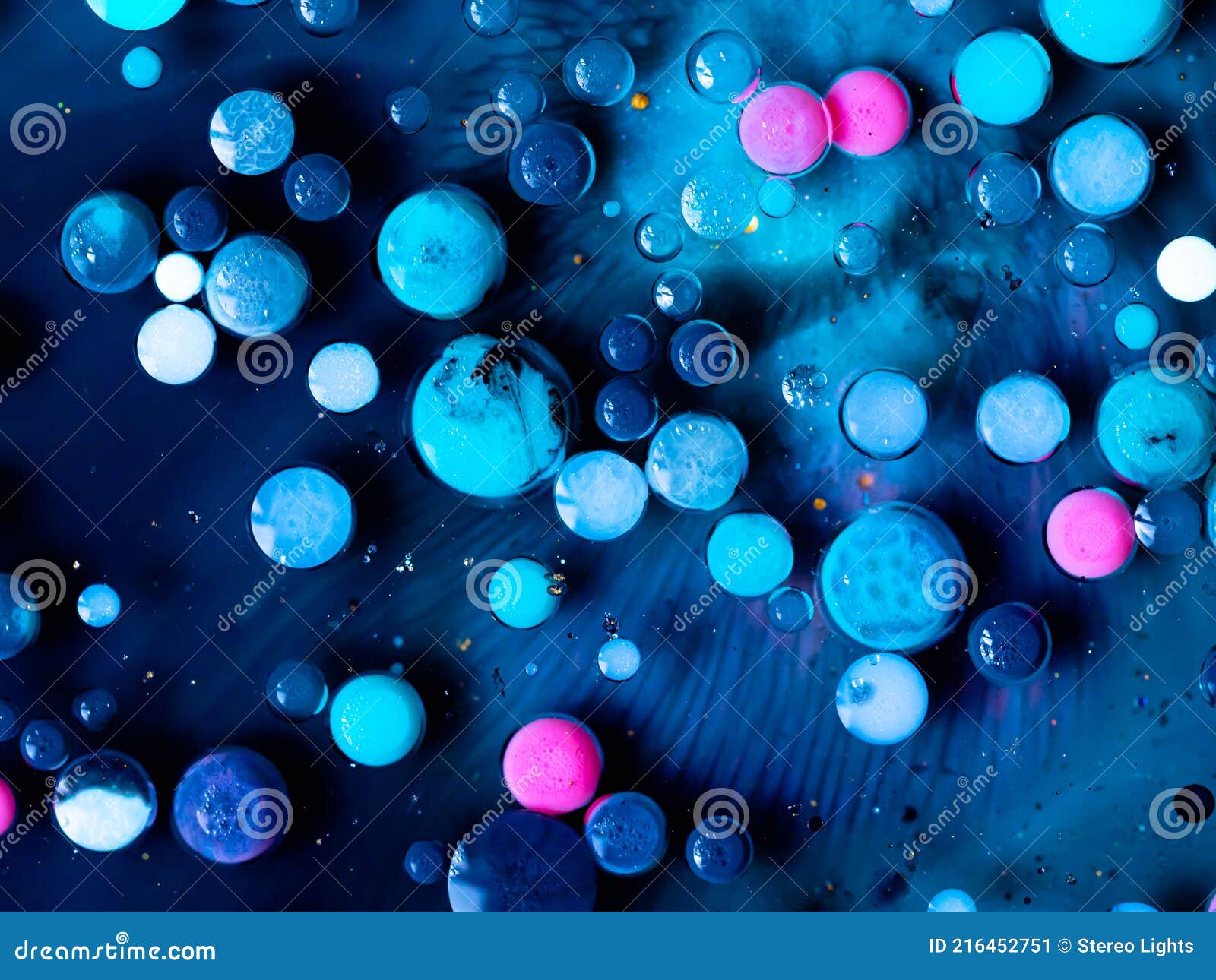 Schone Olfarben Des Universums Leuchtend Farbige Blasen Funkeln Abstrakte Acryl Flussigmalerei Textur Makrohintergrund Stockbild Bild Von Kunst Bunt 216452751