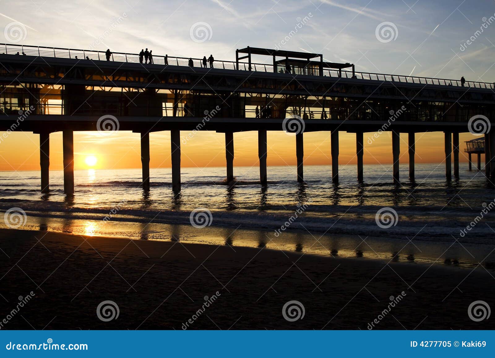 scheveningen pier