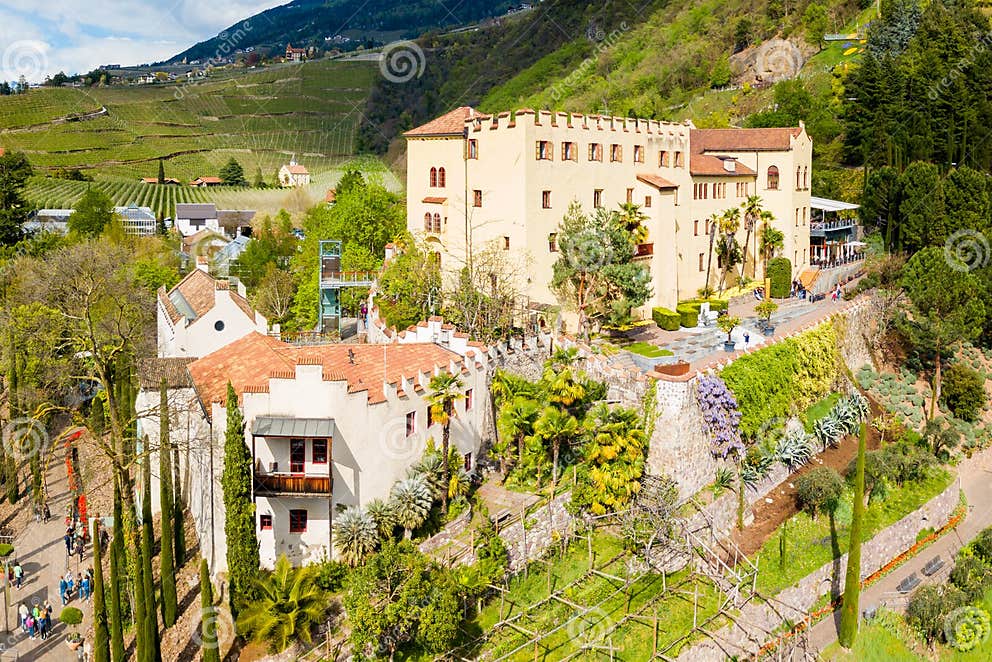 Schloss Trauttmansdorff stockbild. Bild von italien 166237391
