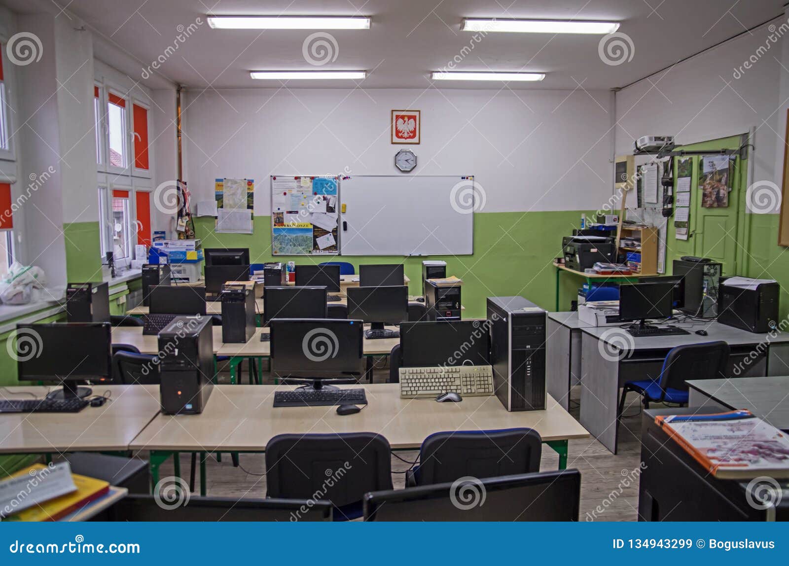 School office. editorial stock image. Image of class - 134943299