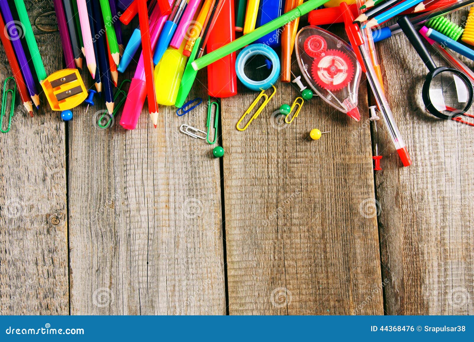 school tools wooden background 44368476