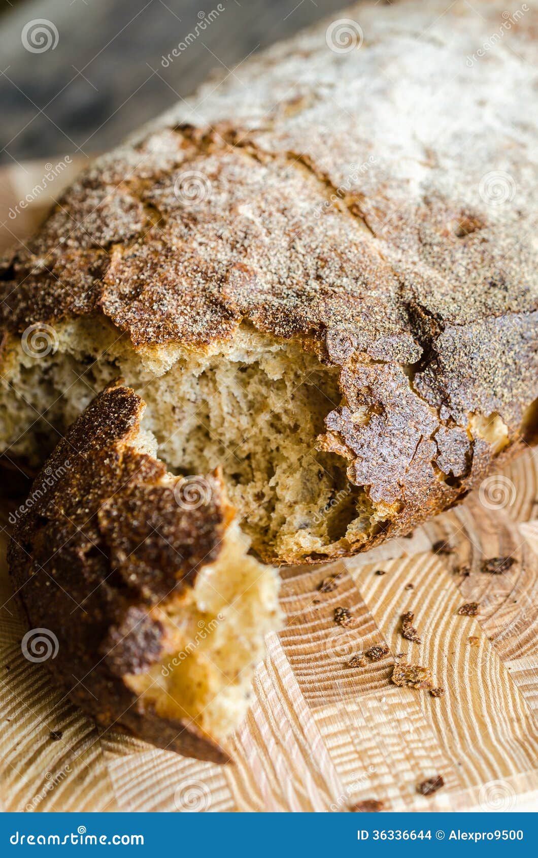 Schwarzbrot stock photo. Image of nutrition, golden, organic 36336644