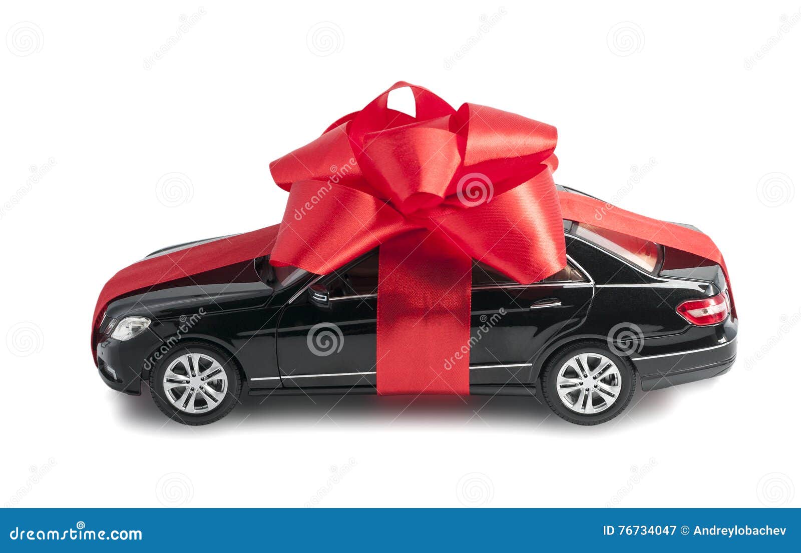 Neuwagen Als Geschenk, Ein Großer Roter Bogen Auf Dem Auto Stockbild - Bild  von geschenk, baumuster: 200799105