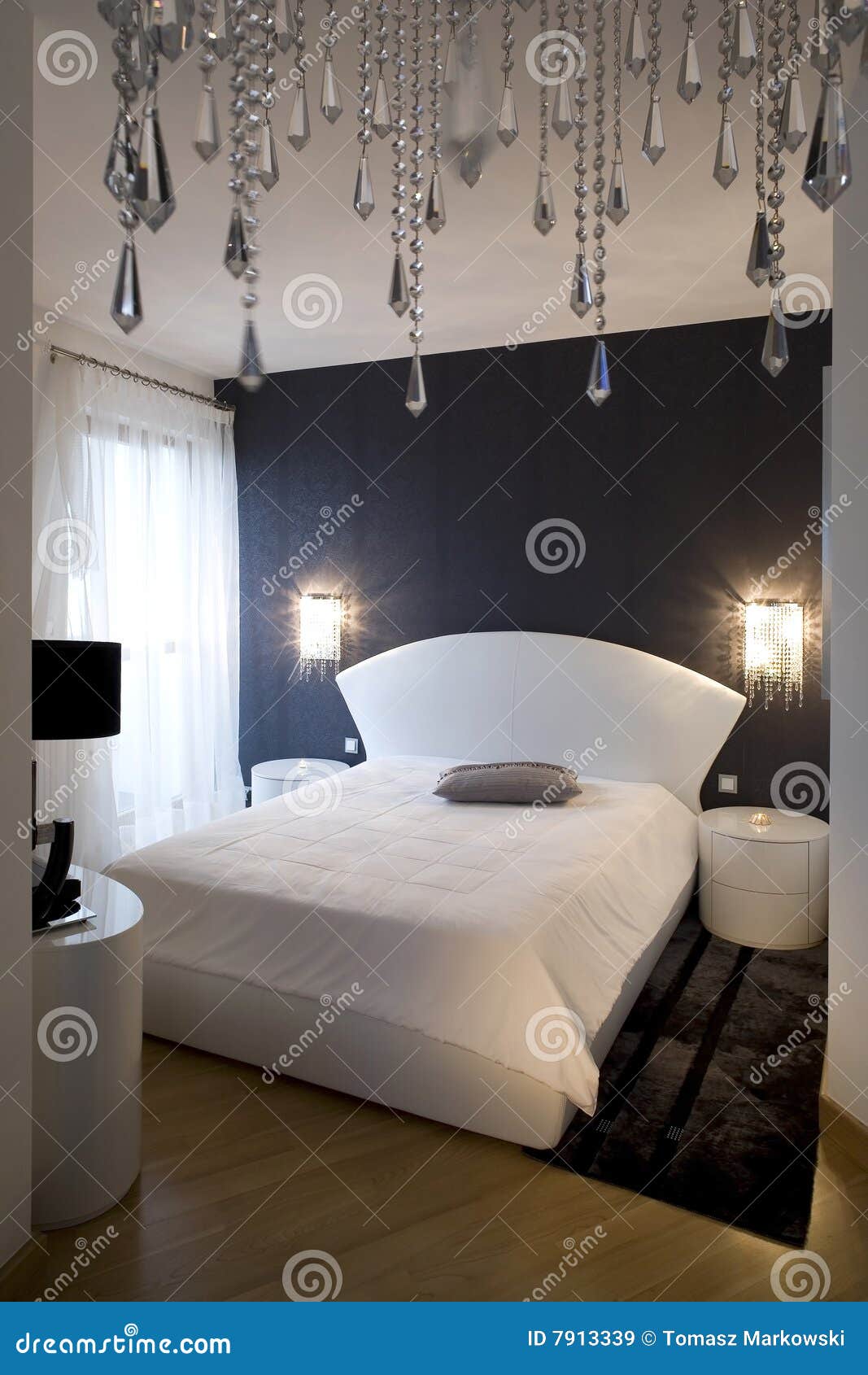 Schwarzweiss-Schlafzimmer stockbild. Bild von plan, bedeutung - 7913339