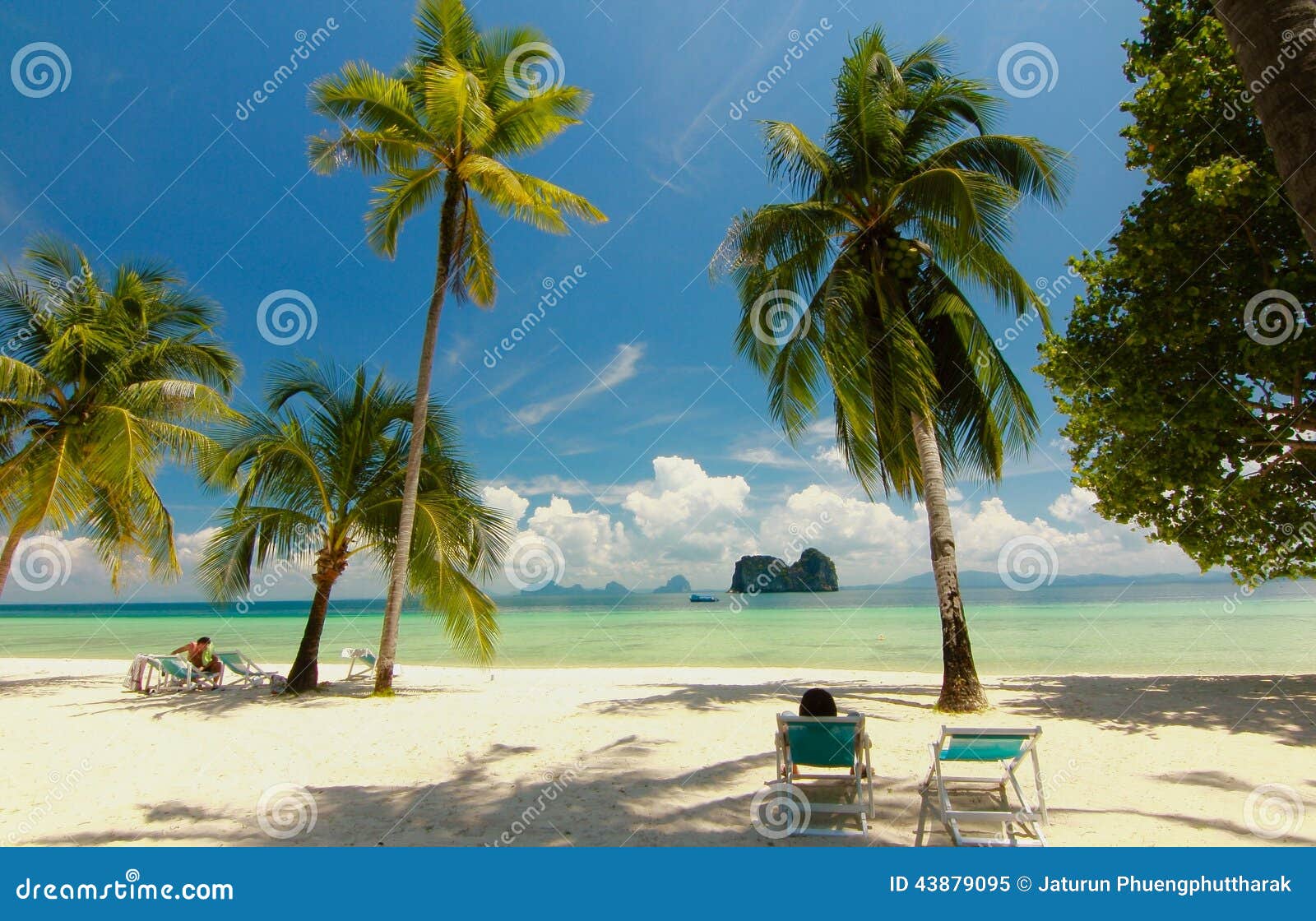 Schöner Strand und Erholungsort. Am trang Thailand