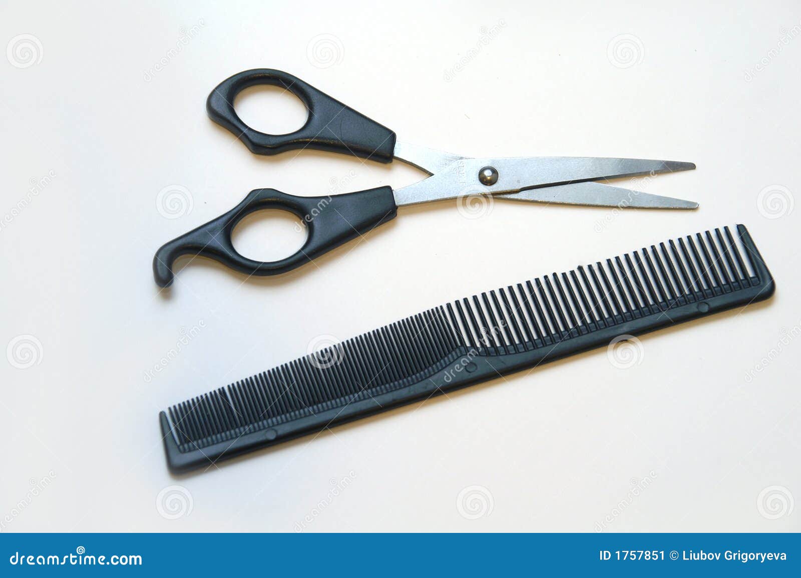The scissors and the comb stock image. Image of white 1757851