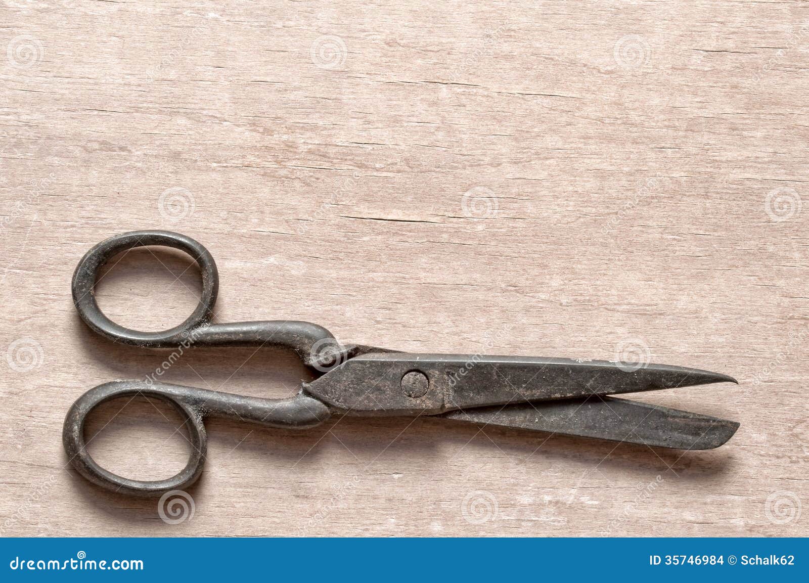 Old Time Scissor Silver