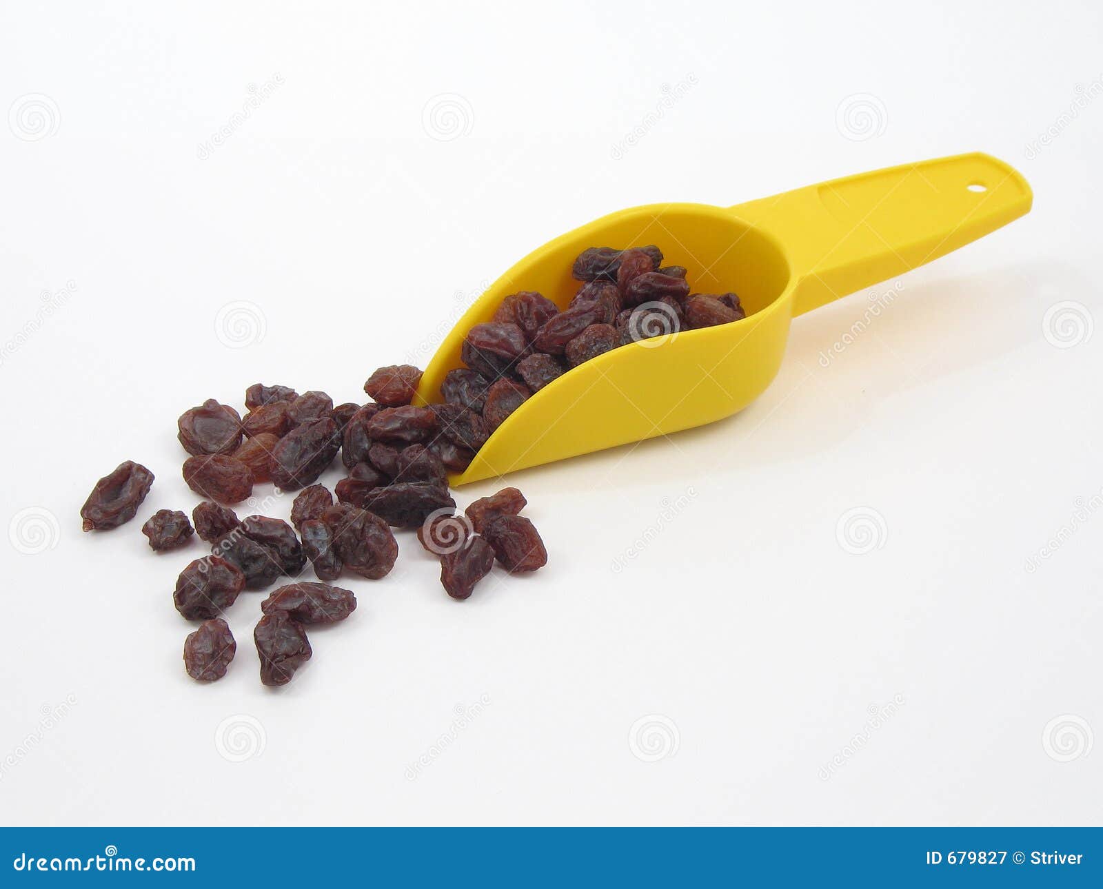 Scoop of Raisins stock image. Image of kitchen, healthy 679827