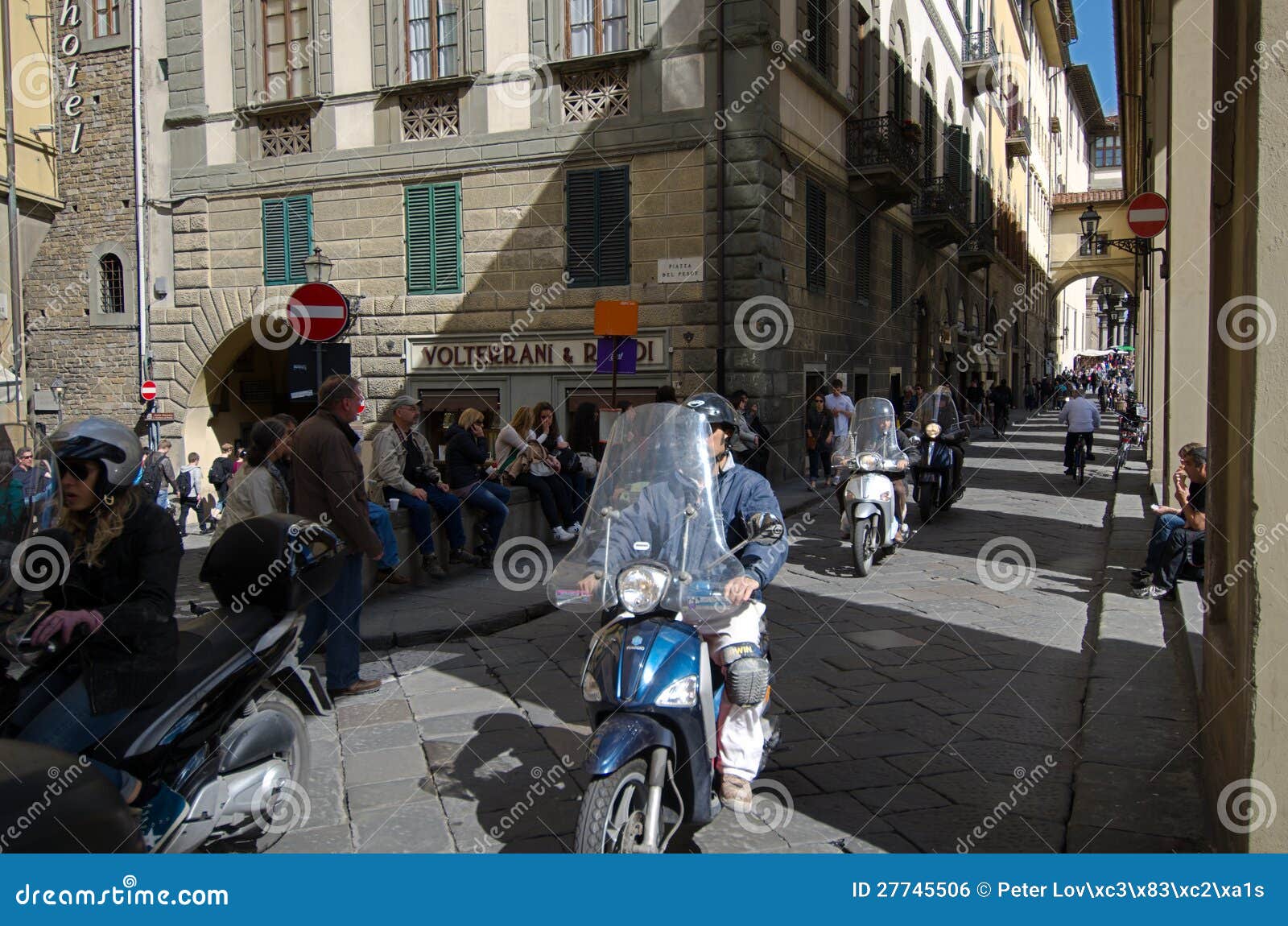Scooters in the Streets of Florence Editorial Photo Image of landmark