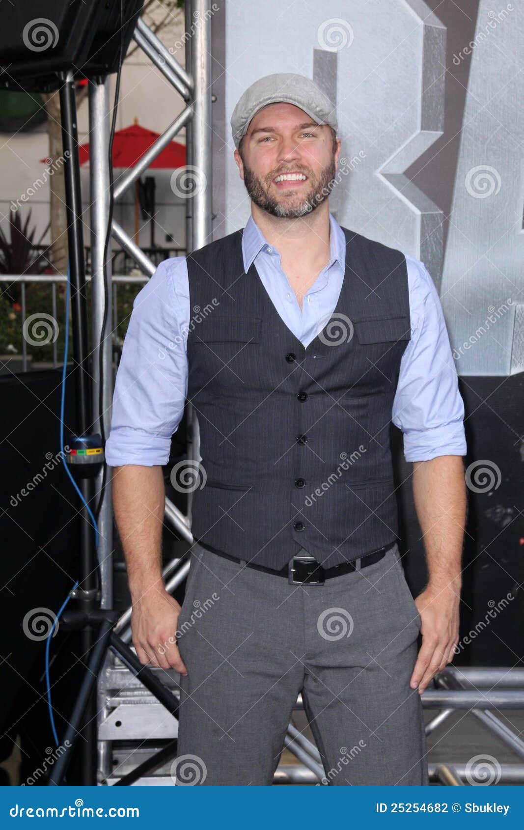 Scott Porter editorial photography. Image of angeles - 25254682