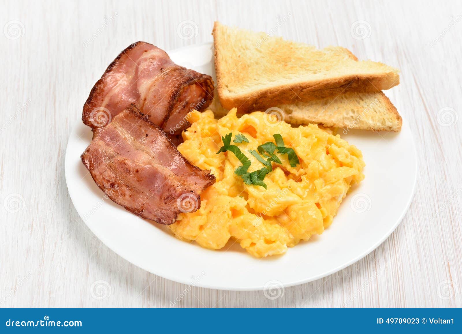 Scrambled Eggs With Bacon And Toasts Stock Image Image Of Delicious Fried