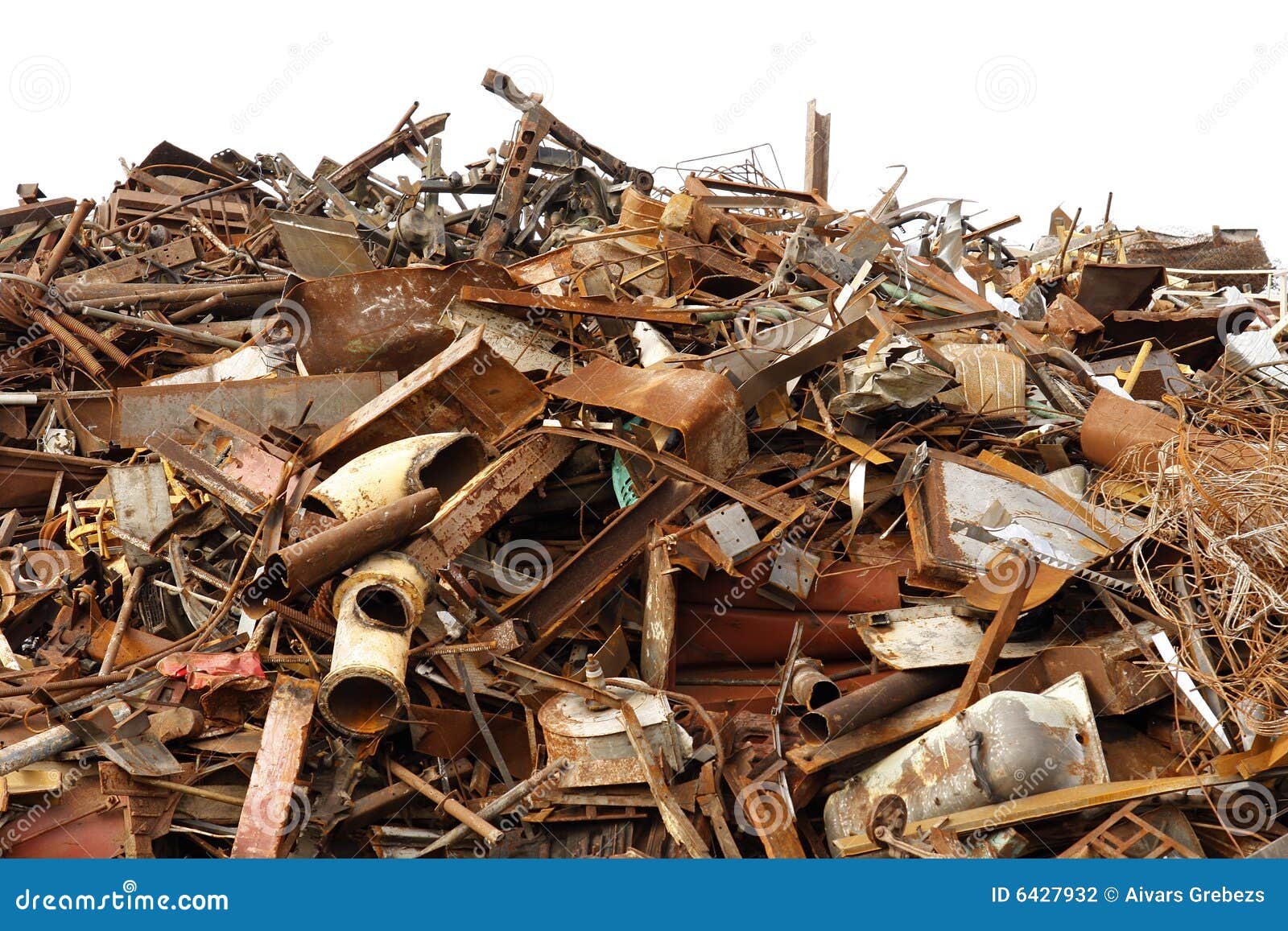Wet Scrap Metal, Galvanized Steel Sheet To Be Prepared For Recycling At