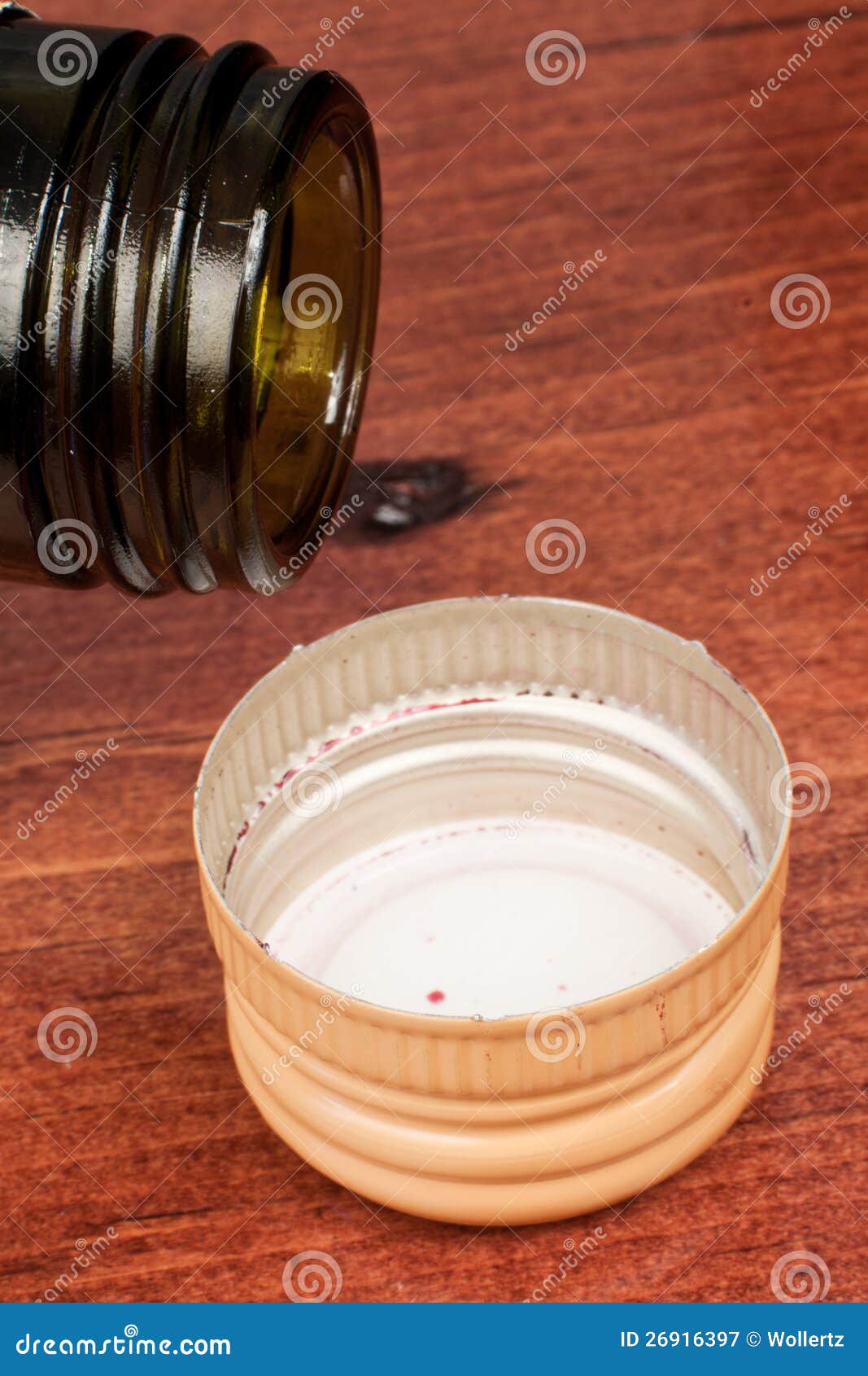 Cap wine bottle stock image. Image of gold, object, preservation 26916397