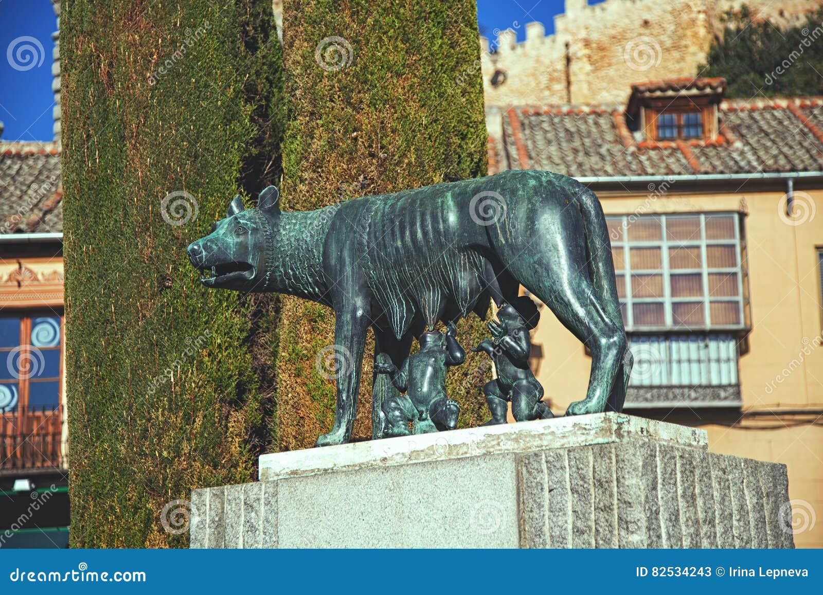 Sculpture Capitoline she-wolf is Located in Segovia Editorial Stock ...