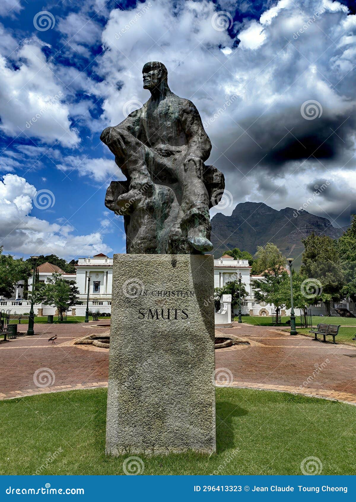 Sculpture in Company Gardens Cape Town. Editorial Stock Photo Image