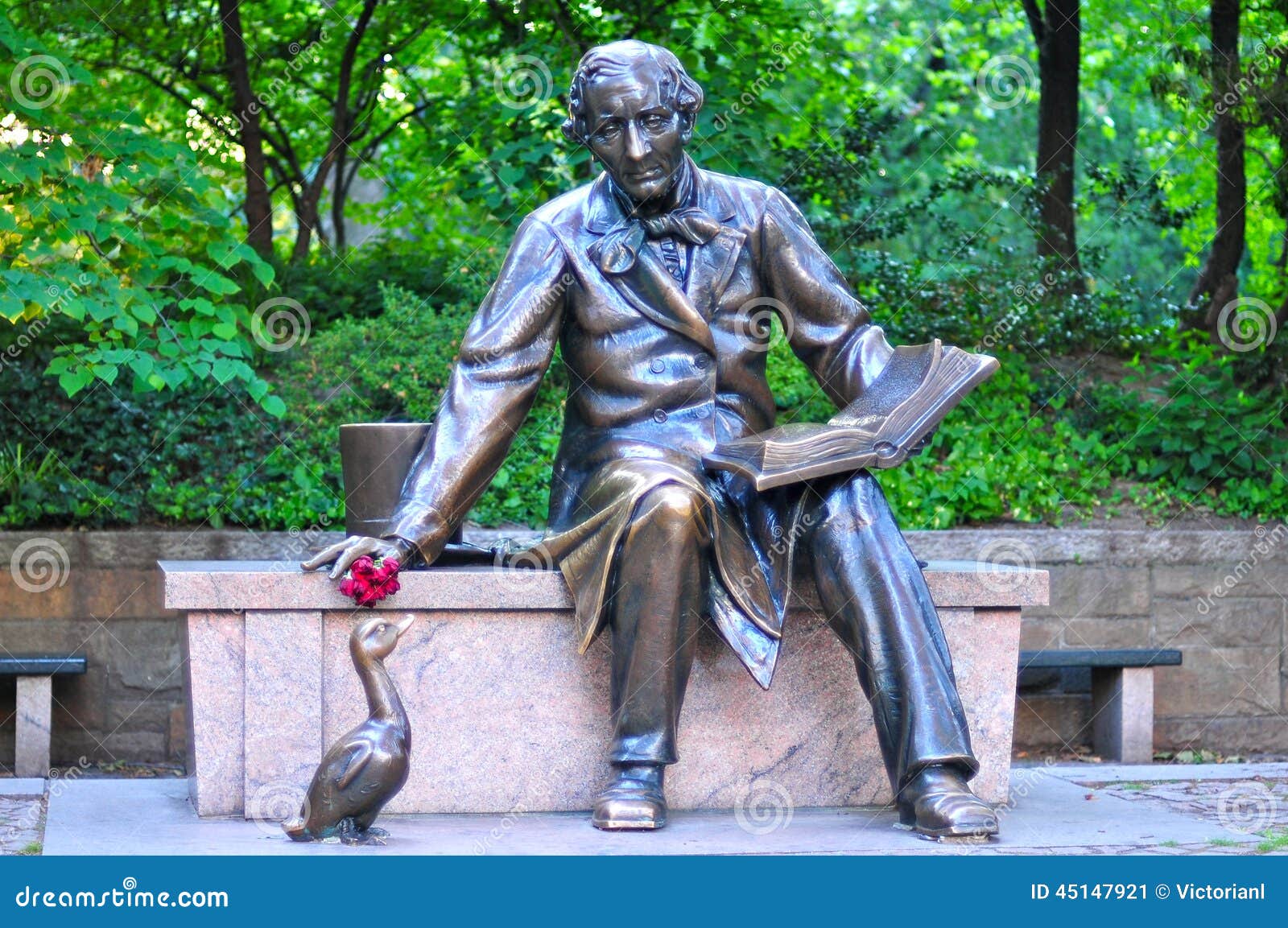 The Hans Christian Andersen Statue, Central Park, NYC