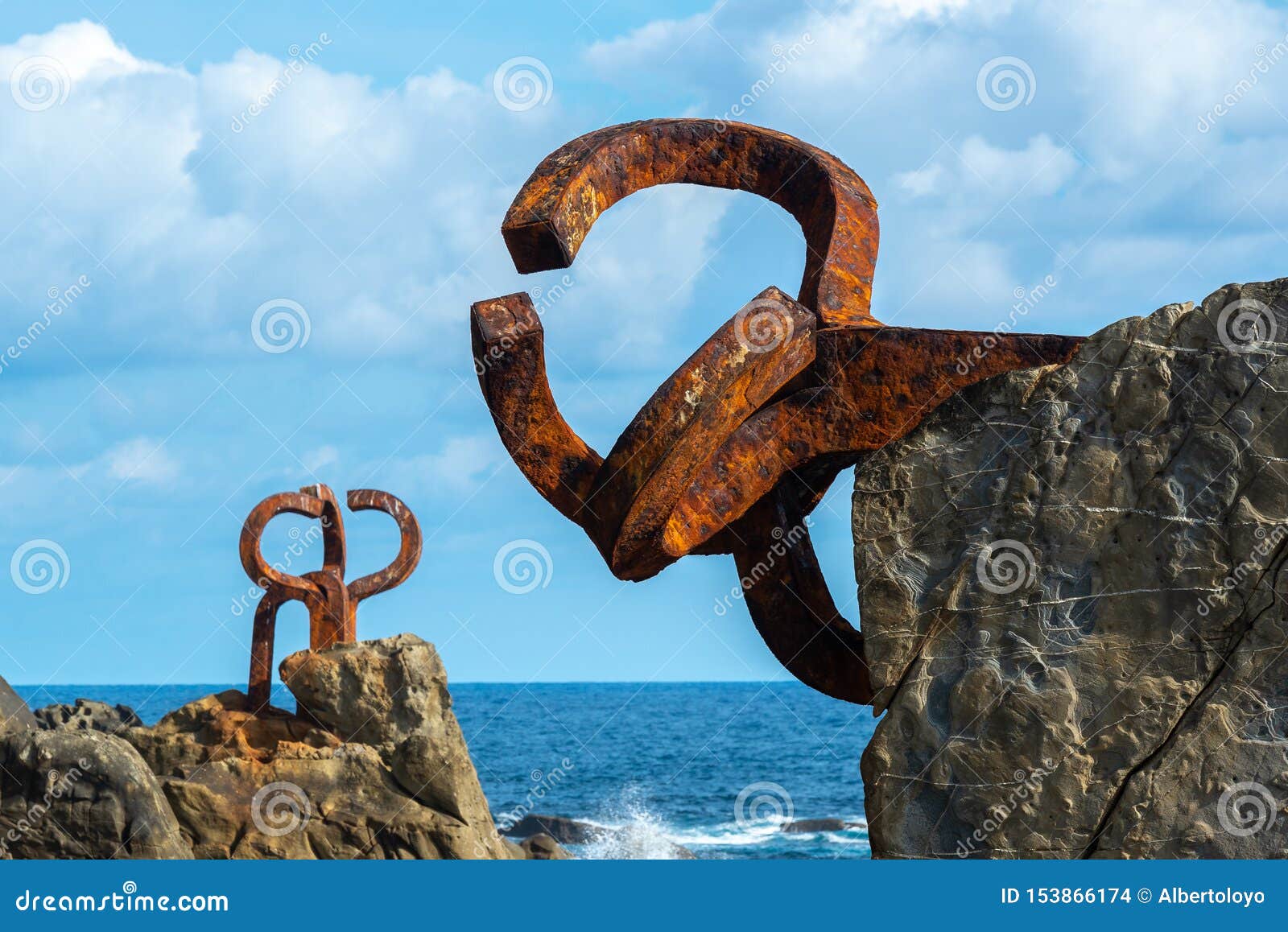 Sculpture Peine Del Viento in San Sebastian Spain Editorial Stock Image   Image of guipuzcoa pais 153866174