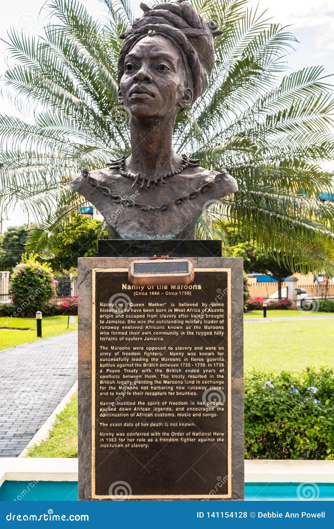 Sculpture/Statue Female Jamaican National Hero, Nanny Of The Maroons Editorial Stock ...1066 x 1689