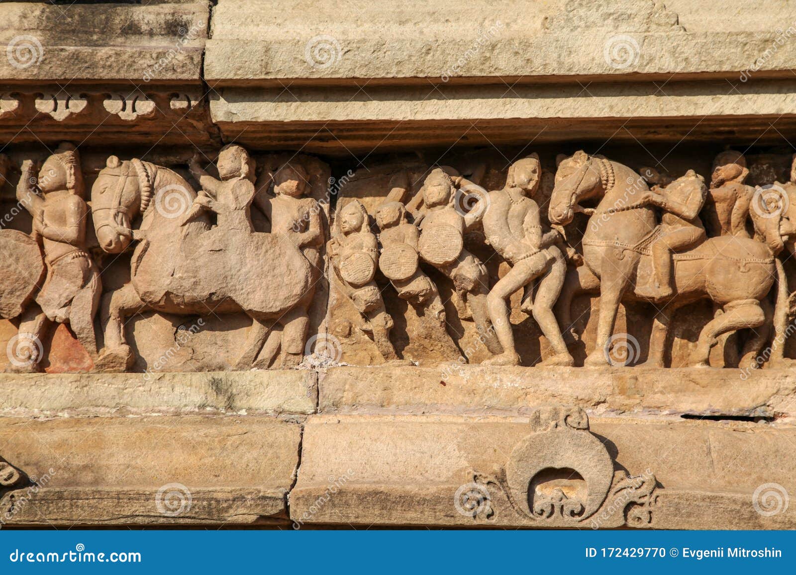 Sculptures Depicting People Having Sex On The Walls Of Ancient Temples 