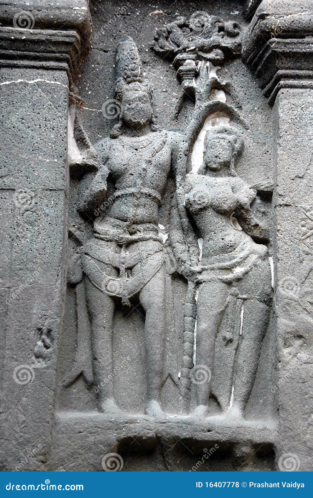 sculptures at ellora caves