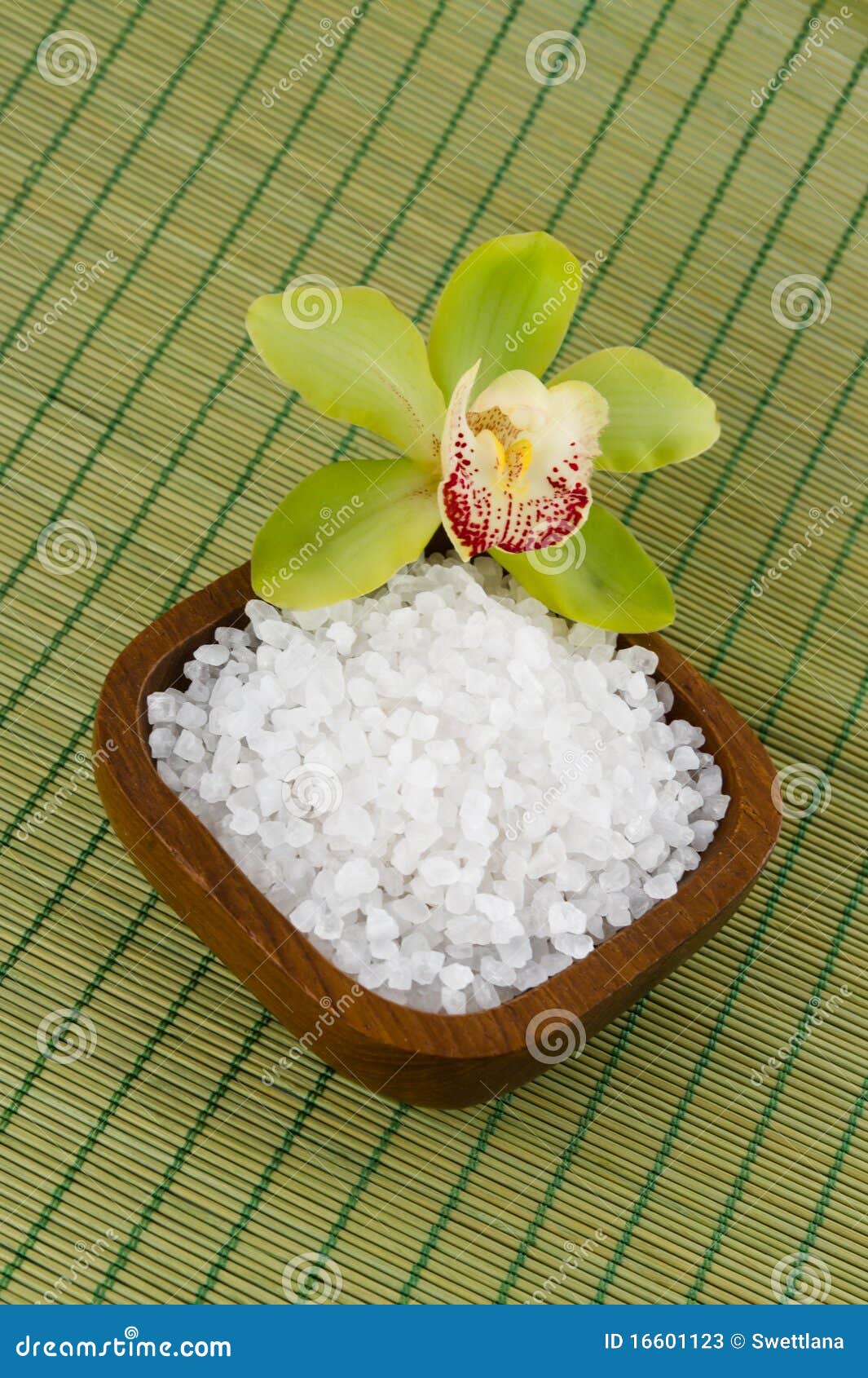 Sea salt for a bath stock image. Image of mineral, flower 16601123