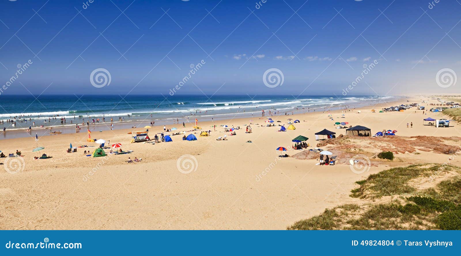 sea stockton beach crowd panorama
