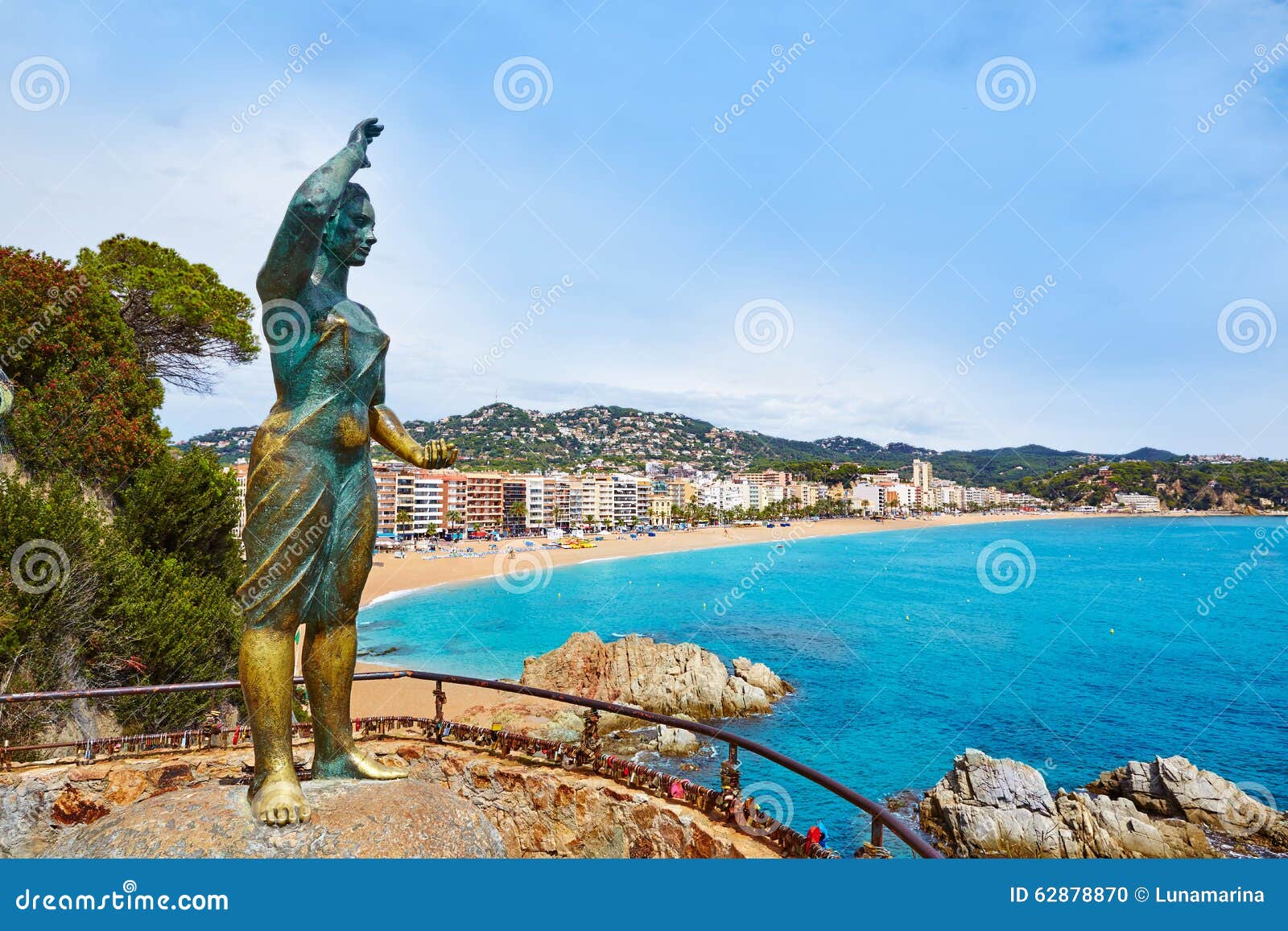 sea woman in lloret de mar mujer marinera