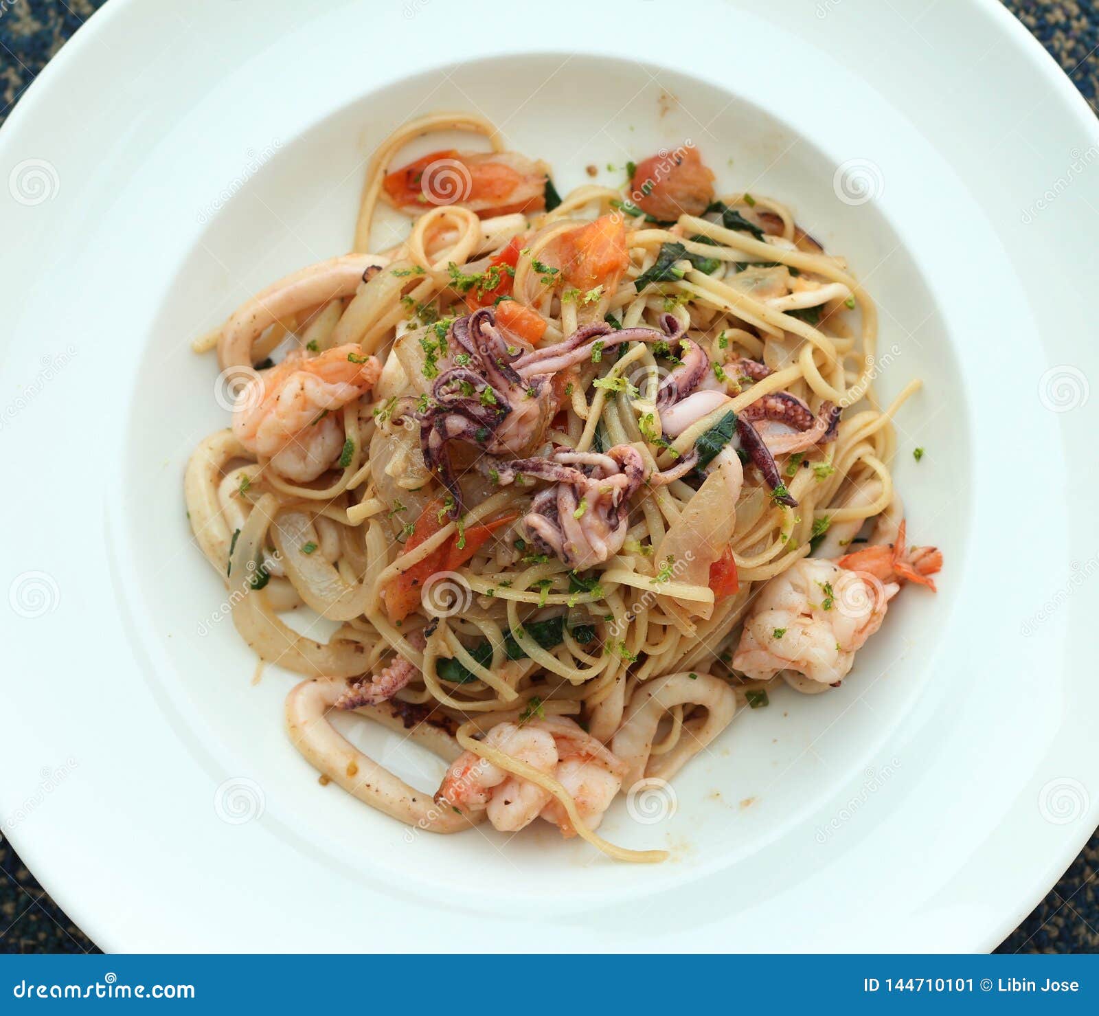 Seafood linguine pasta stock image. Image of mussel 144710101