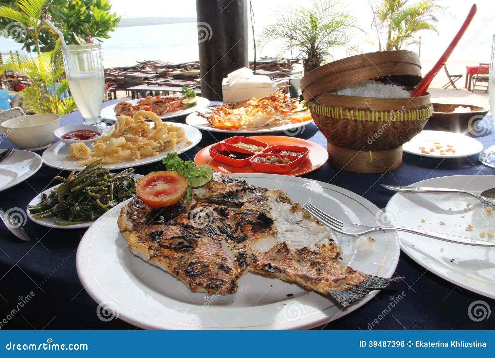 Seafood lunch in Bali stock photo. Image of salads, sauce 39487398