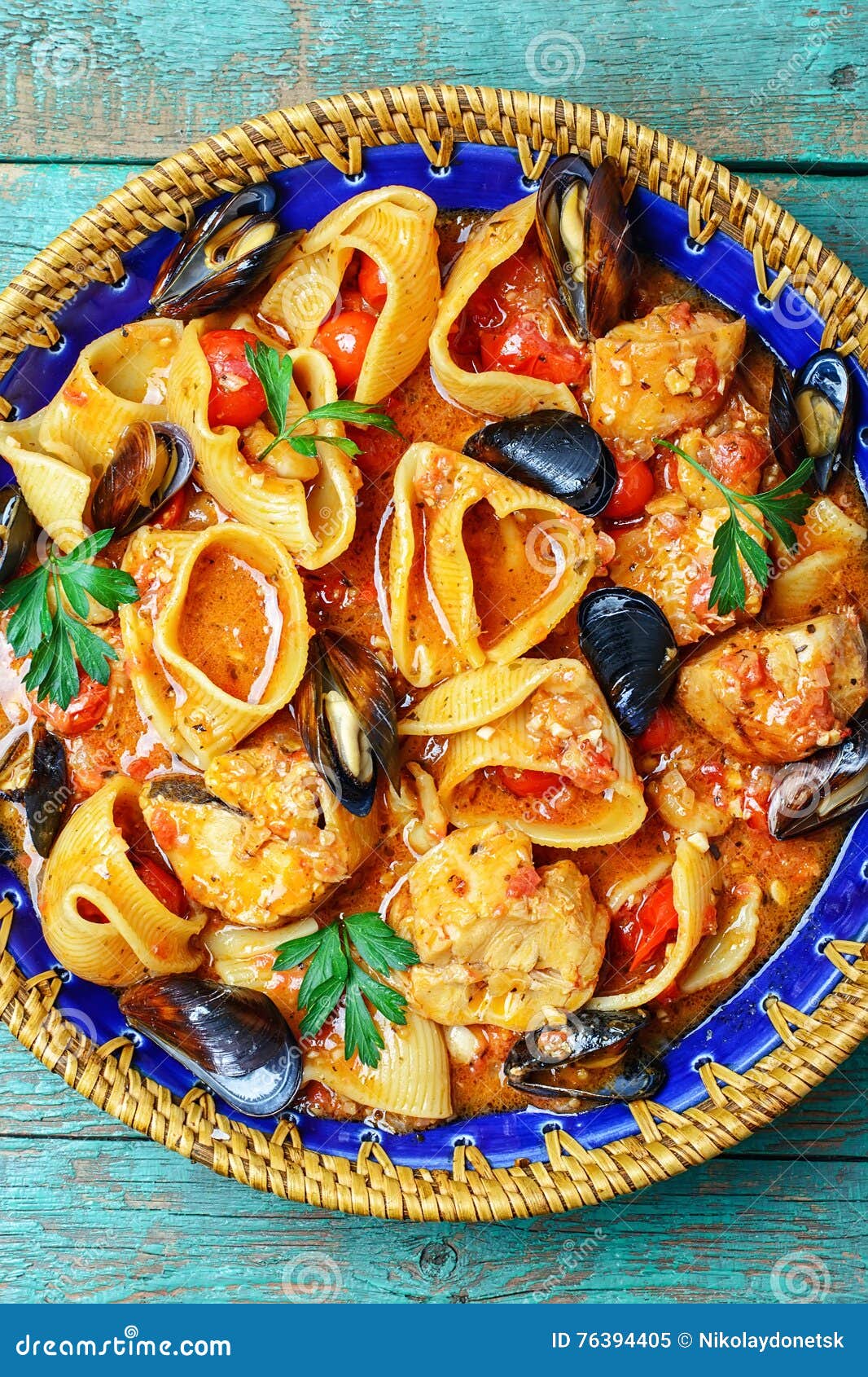 Seafood sauce and mussels stock image. Image of fish 76394405