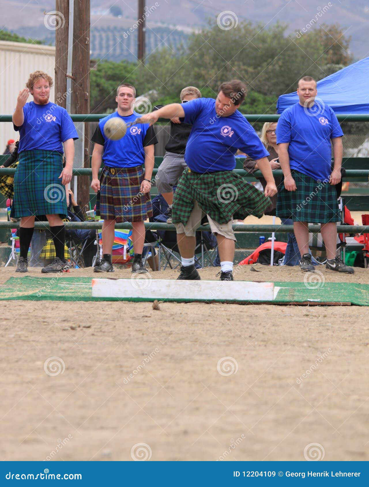 Seaside Highland Games editorial stock image. Image of festival 12204109